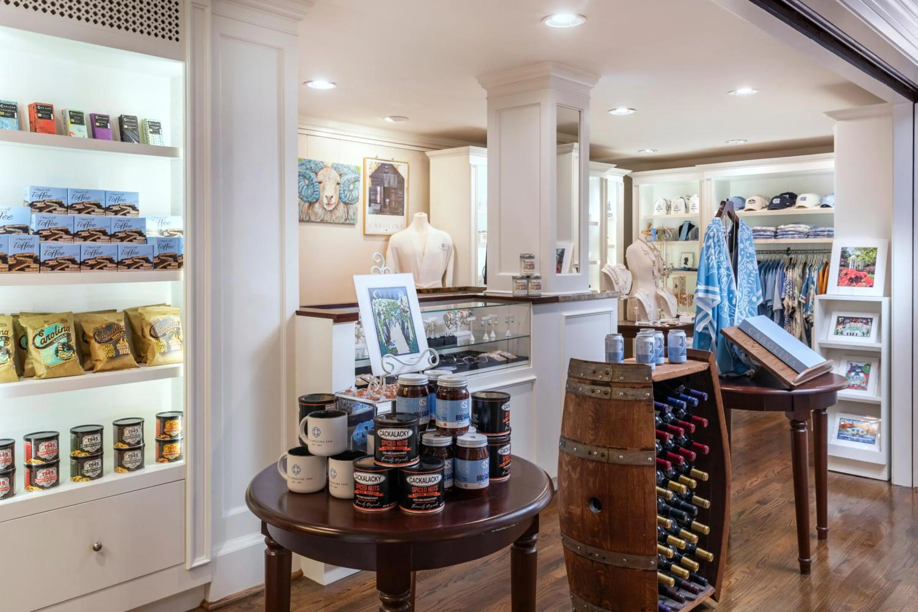 Food and drinks in The Carolina Inn, a Destination by Hyatt Hotel