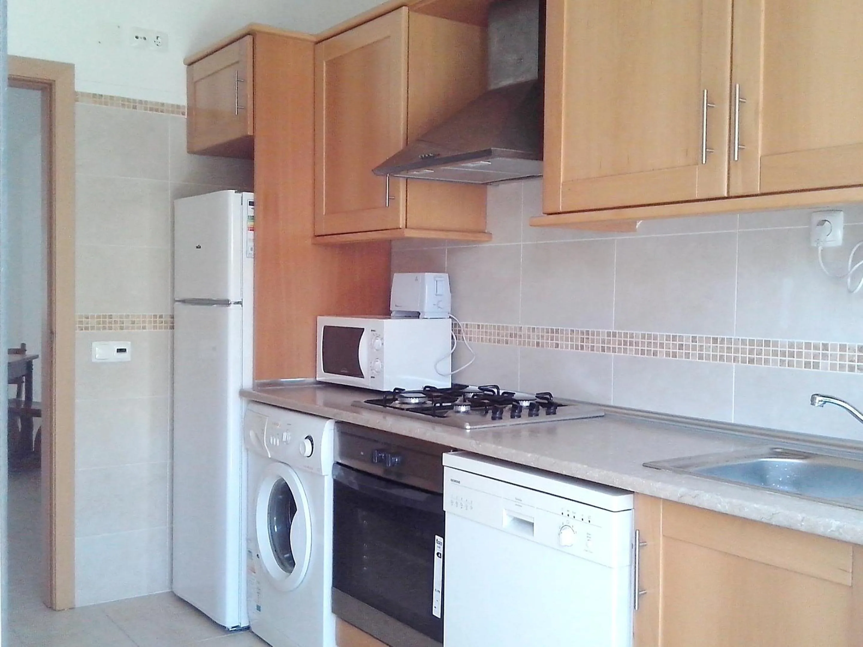 Kitchen or kitchenette in Charming Apartment in Albufeira, 60 m², Mountain View