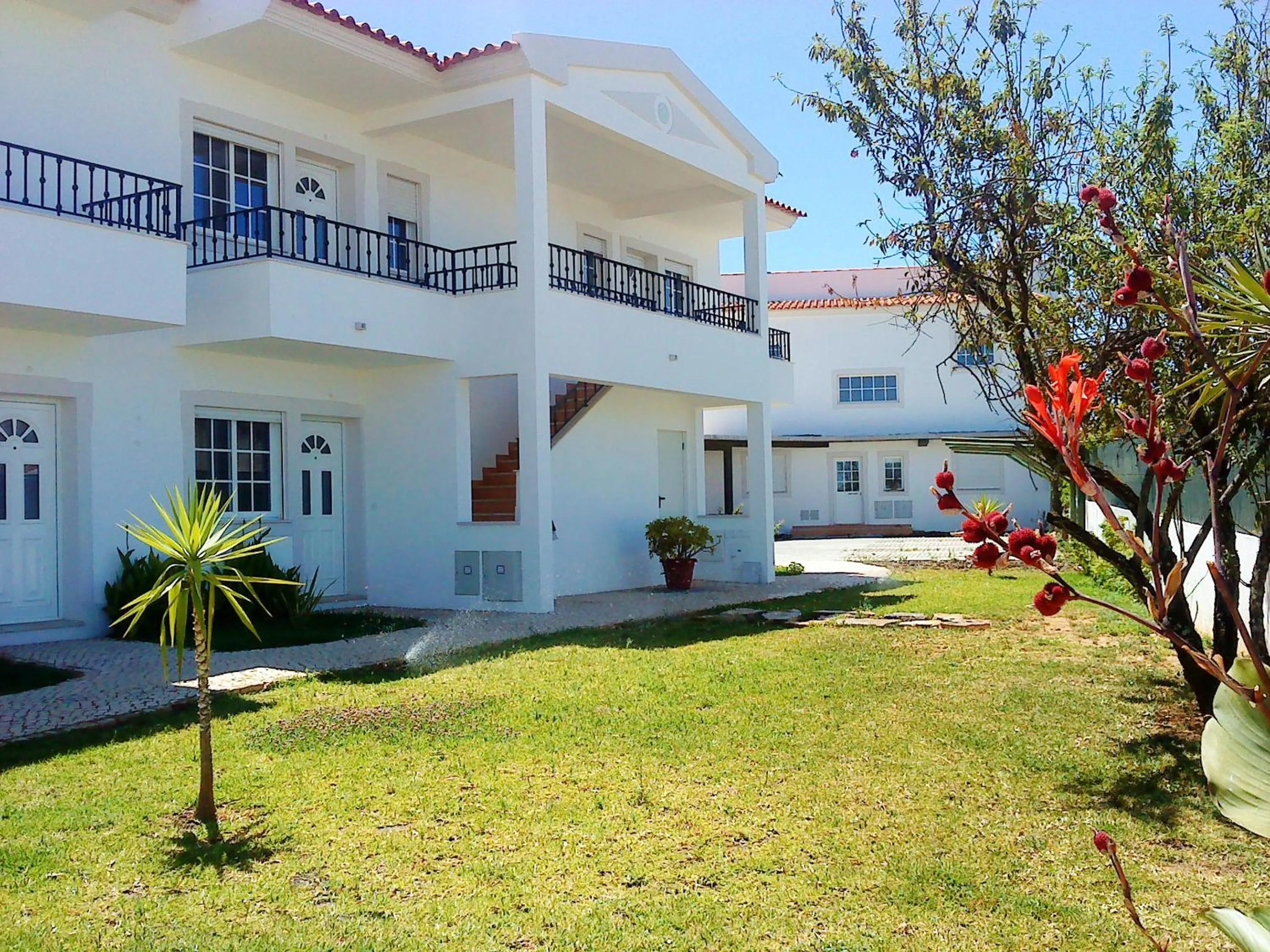 Property building in Charming Apartment in Albufeira, 60 m², Mountain View