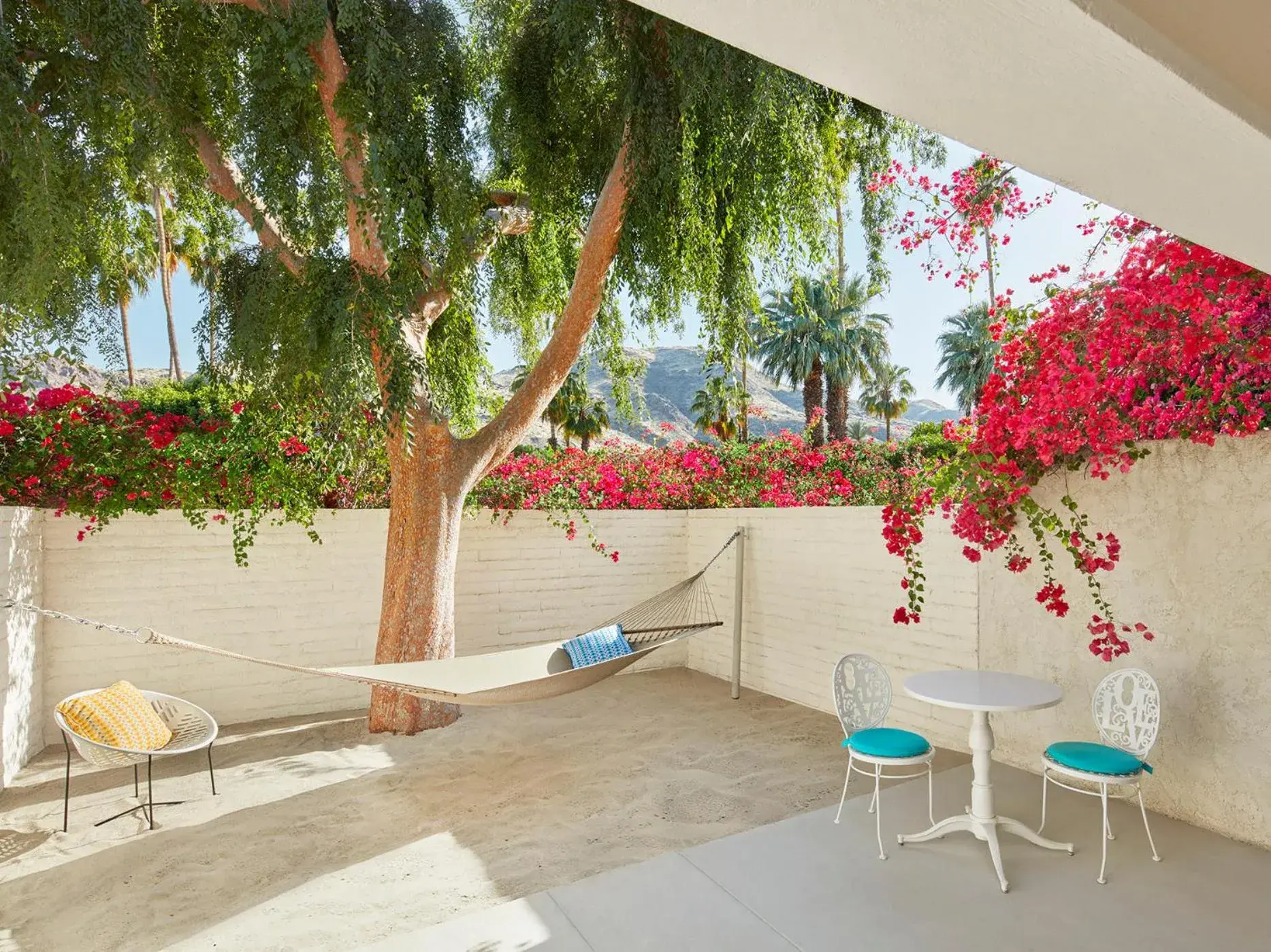 Hammock Room in Parker Palm Springs Hammock Room in Parker Palm Springs