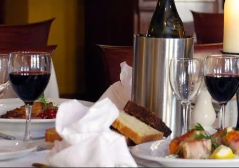 Lunch in Foyles Hotel