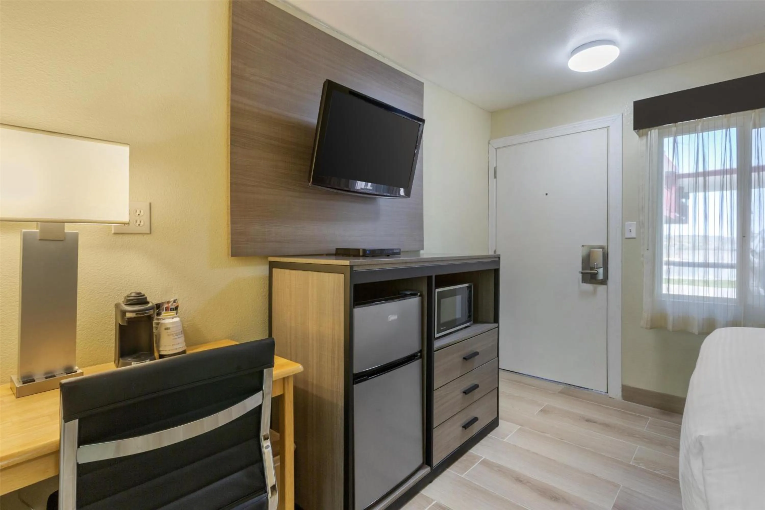 Bedroom in SureStay by Best Western Chambers Petrified Forest