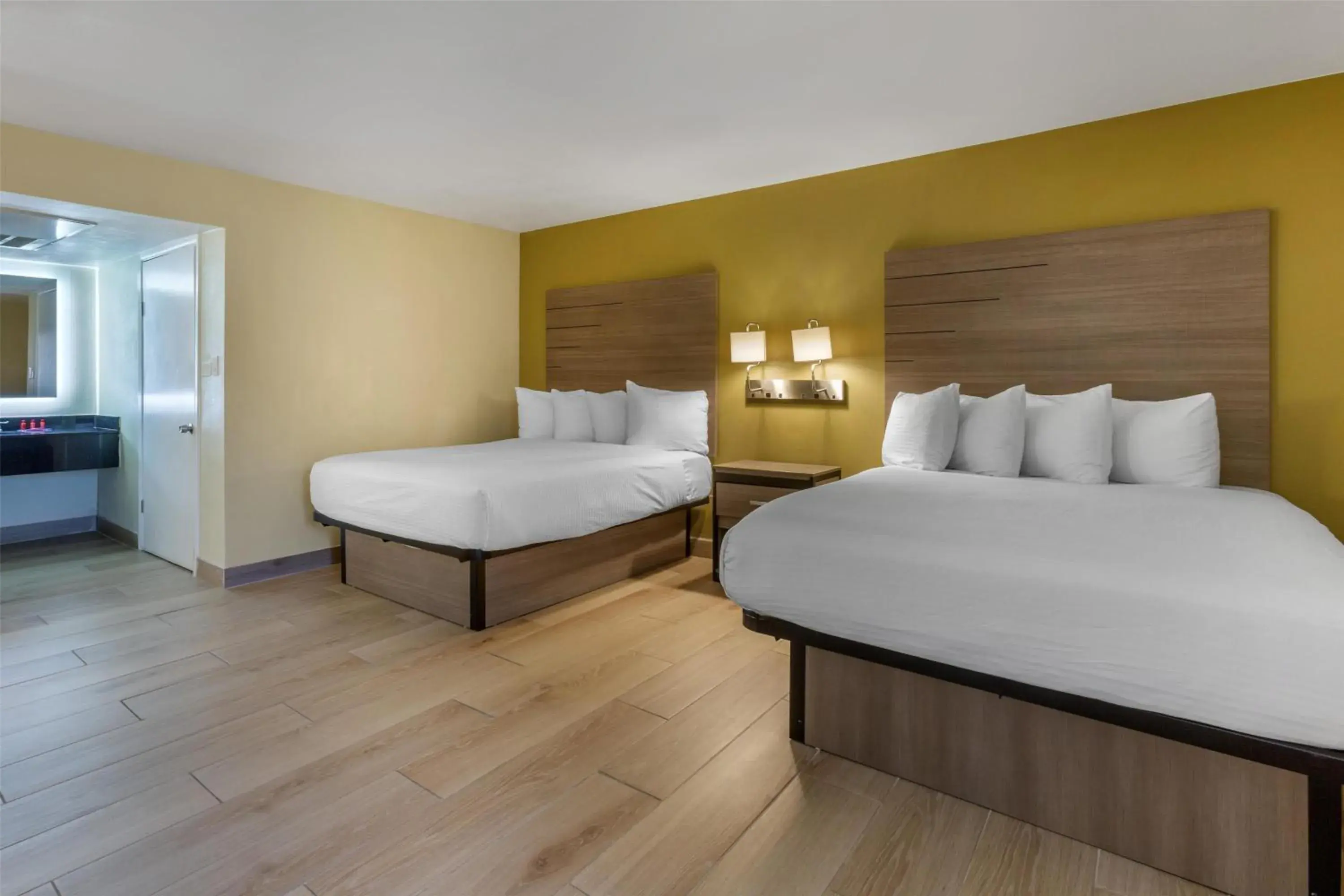 Queen Room with Two Queen Beds and Mobility Accessible Bathtub in SureStay by Best Western Chambers Petrified Forest Queen Room with Two Queen Beds and Mobility Accessible Bathtub in SureStay by Best Western Chambers Petrified Forest