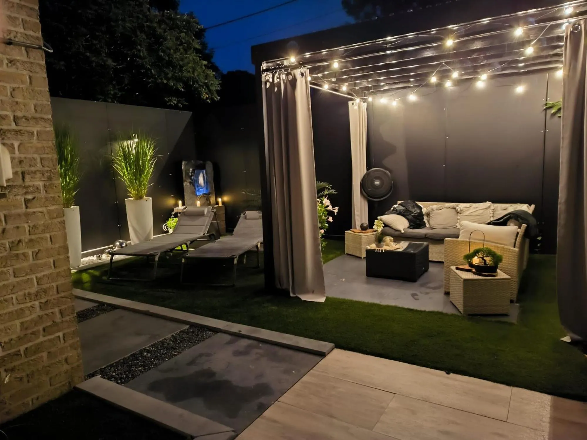 Patio in Le Nid d'Ange