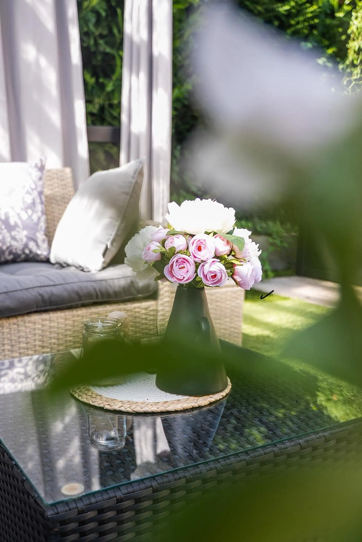 Patio in Le Nid d'Ange