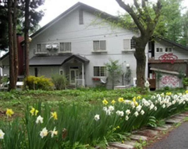 Facade/entrance in Pension Old String