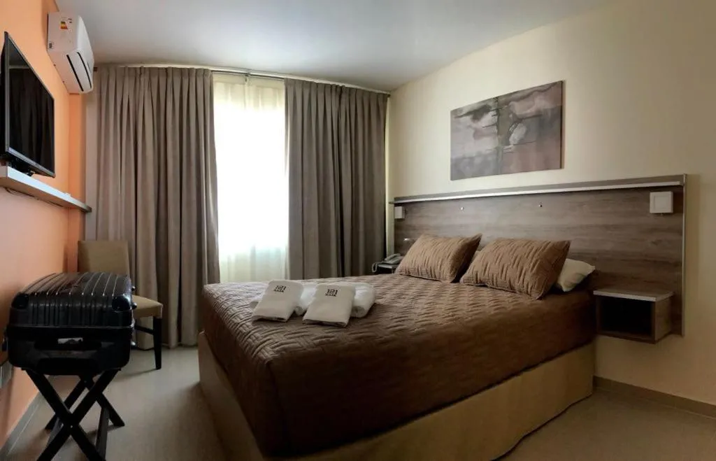 Bed in ILLIA 121 APART HOTEL