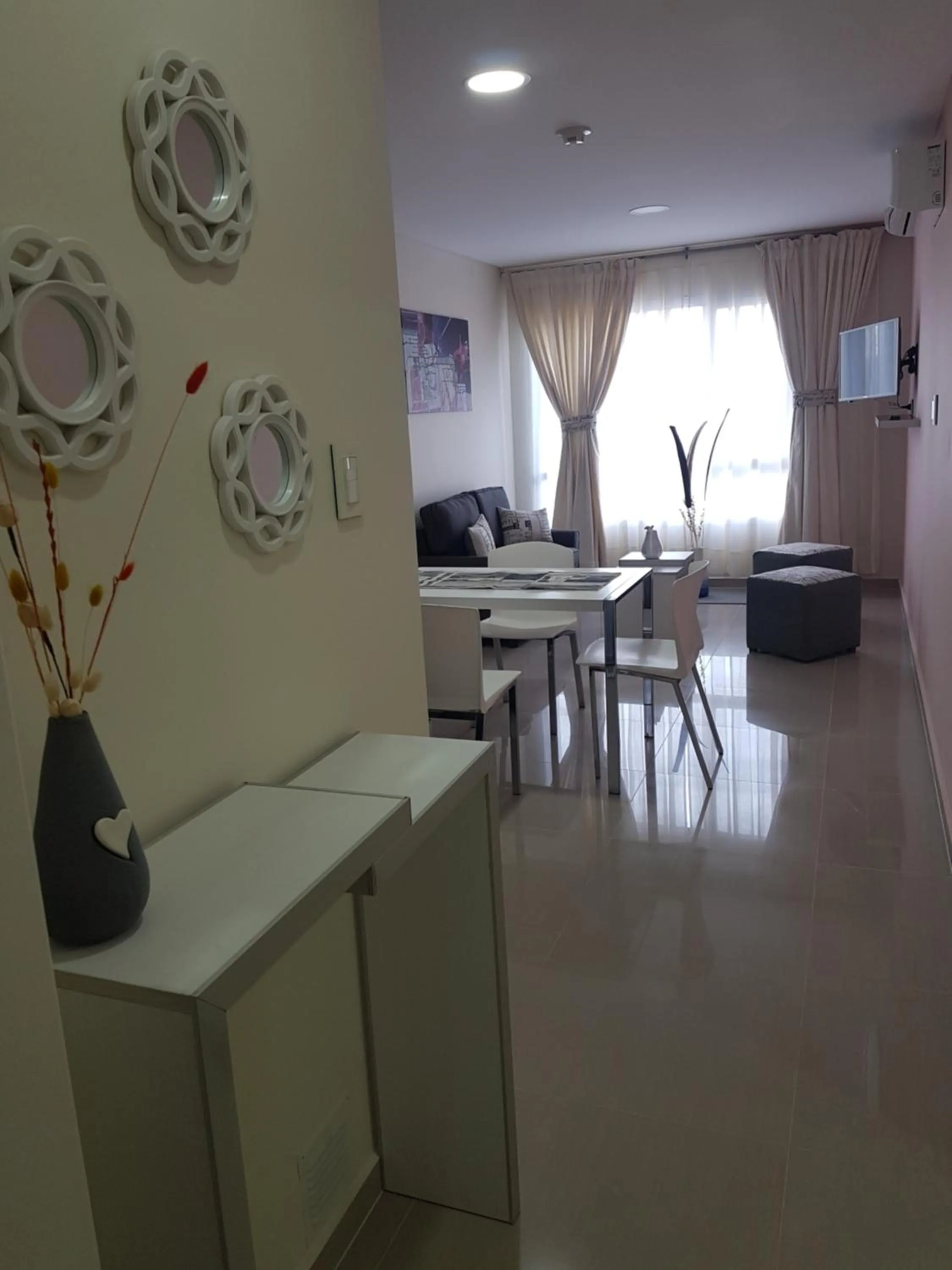 ILLIA 121 APART HOTEL
