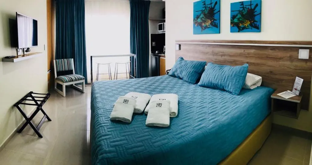 Bed in ILLIA 121 APART HOTEL