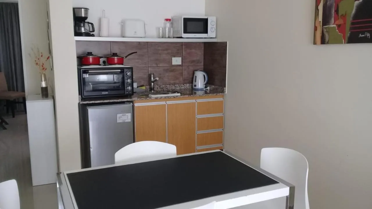 ILLIA 121 APART HOTEL