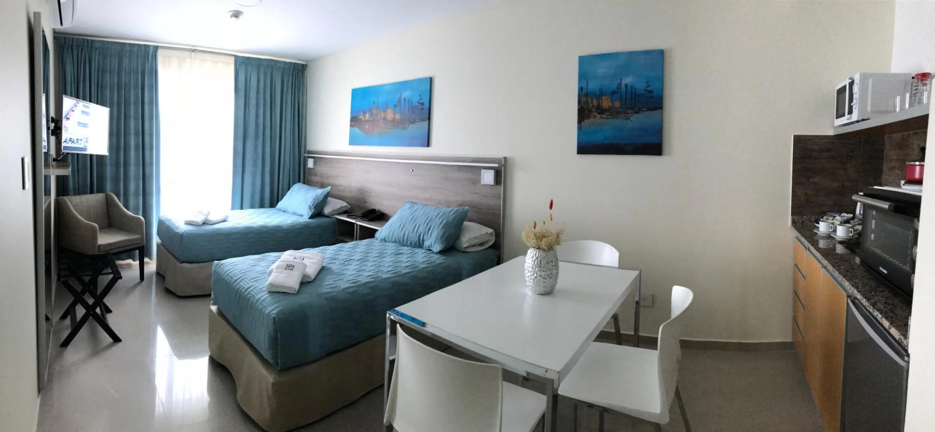 Photo of the whole room in ILLIA 121 APART HOTEL