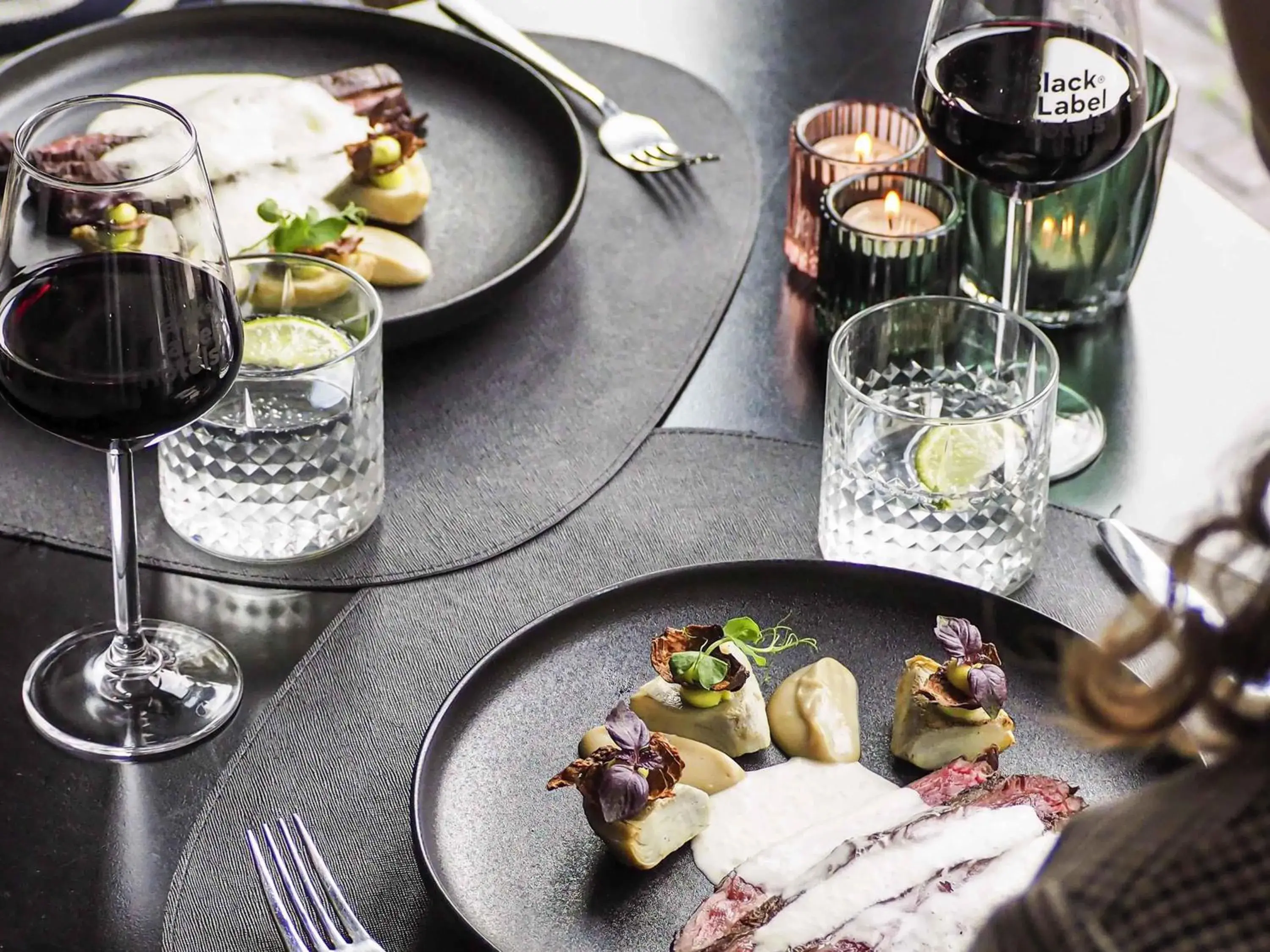 Restaurant/places to eat in Hotel Valkenburg by Mercure - Next to Shimano Experience Center Restaurant/places to eat in Hotel Valkenburg by Mercure - Next to Shimano Experience Center