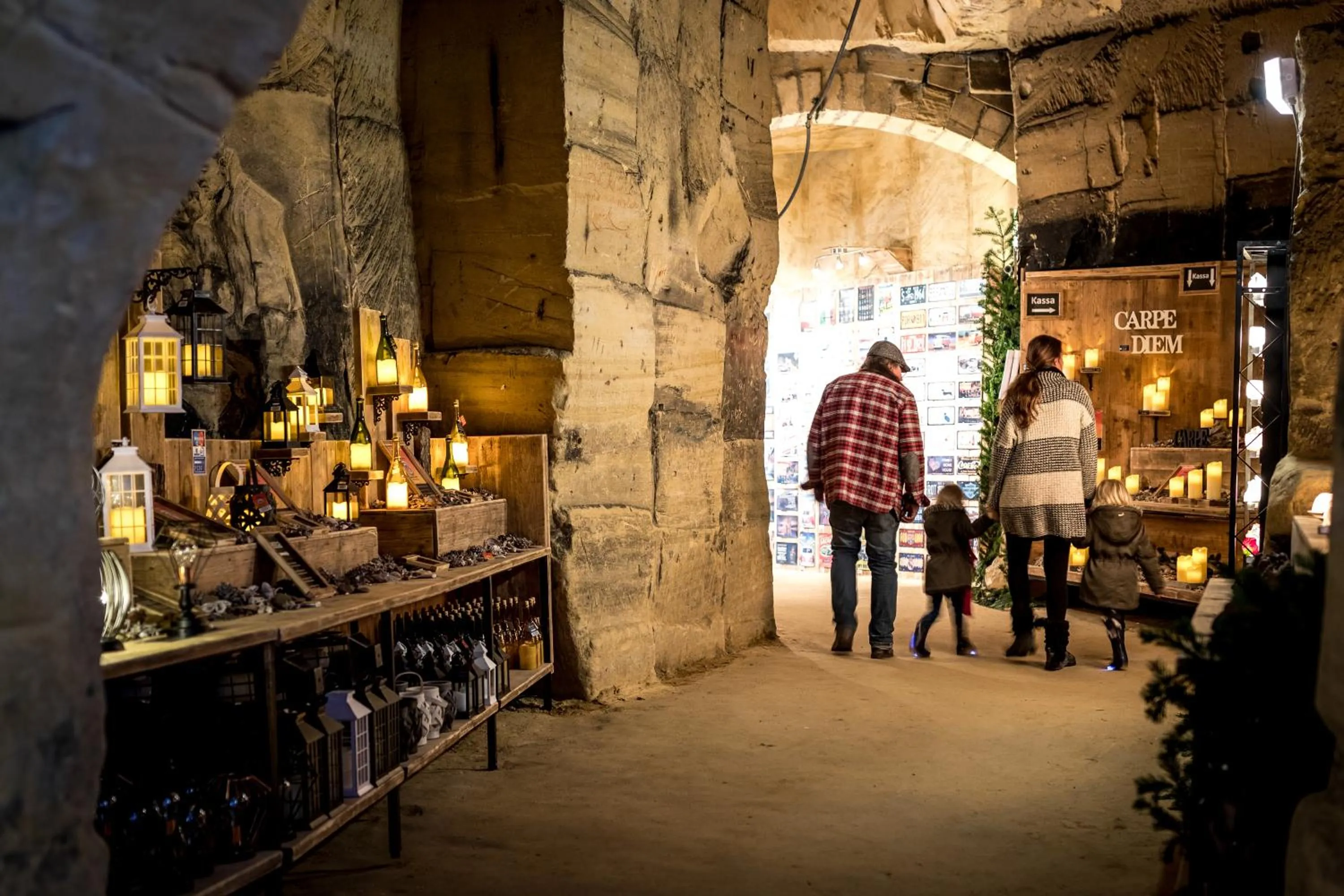 Shopping Area in Hotel Valkenburg by Mercure - Next to Shimano Experience Center
