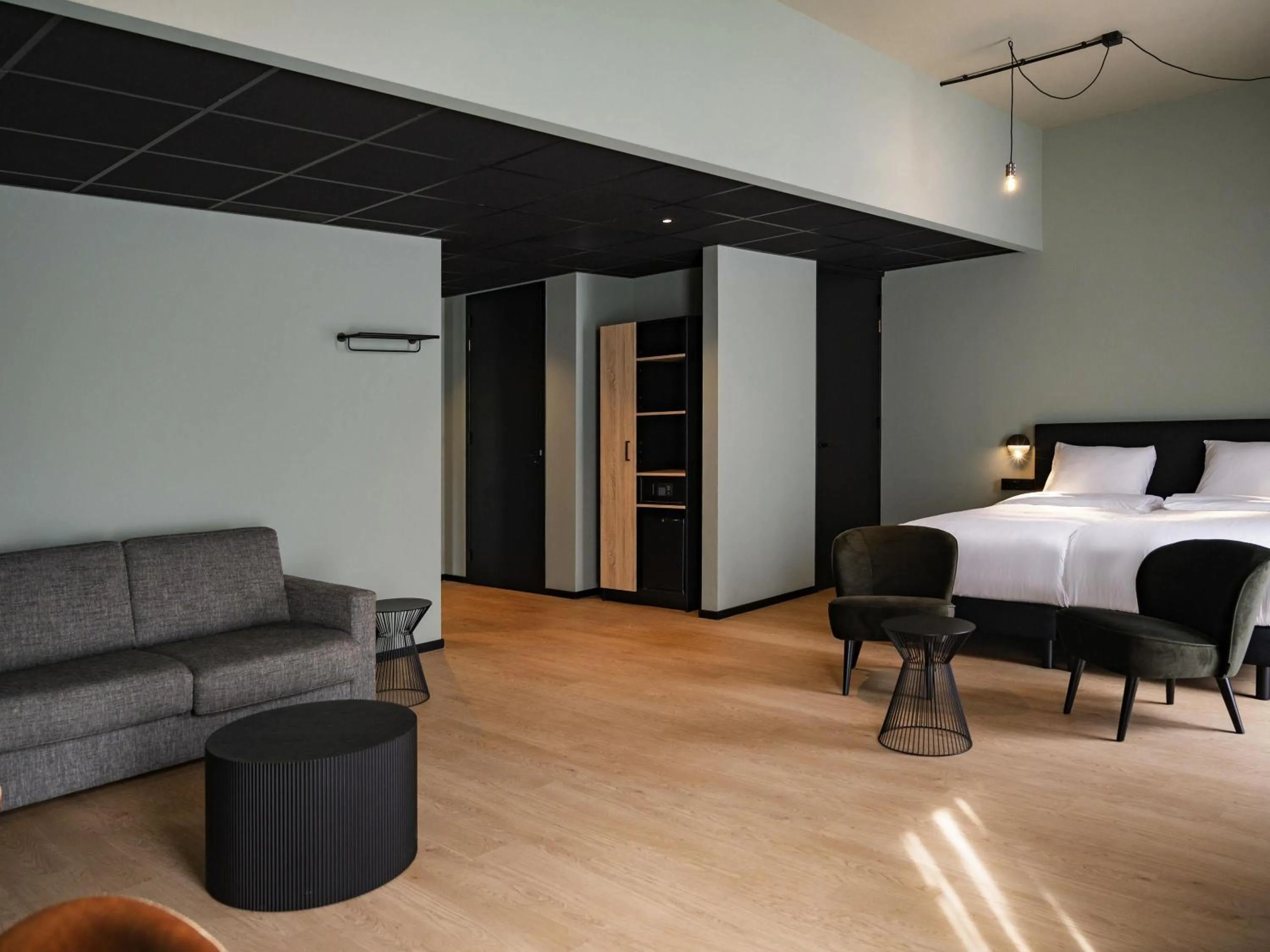 Bedroom, Bed in Hotel Valkenburg by Mercure - Next to Shimano Experience Center