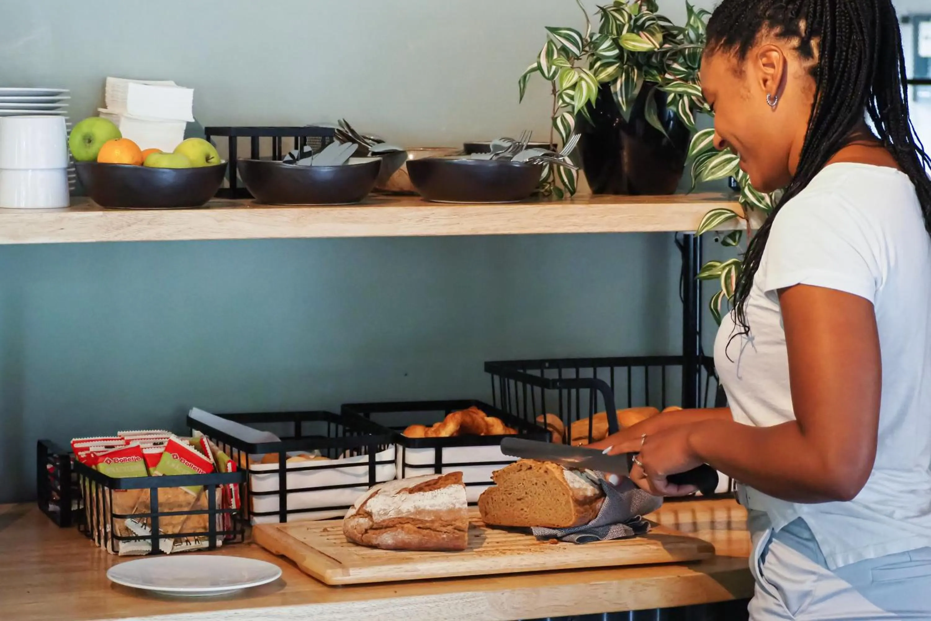 Restaurant/places to eat in Hotel Valkenburg by Mercure - Next to Shimano Experience Center