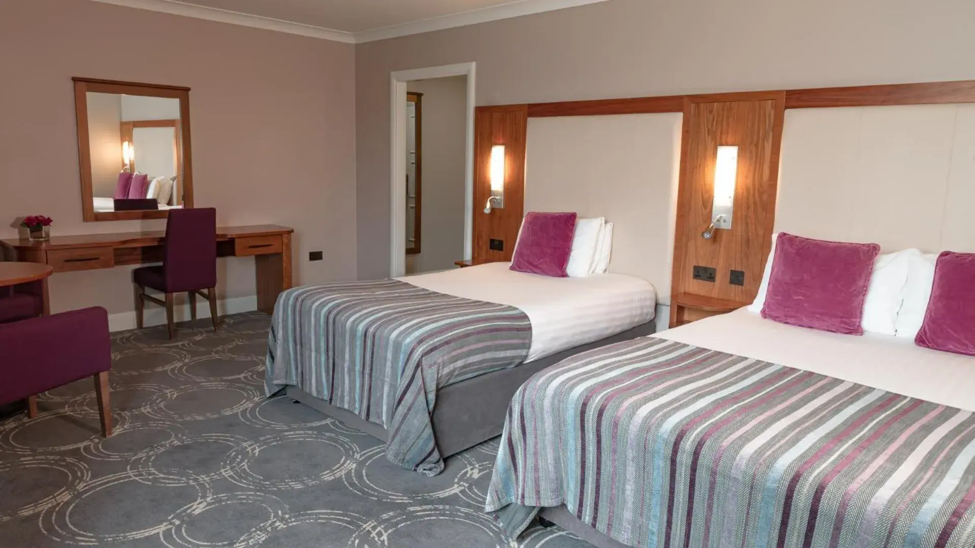 Family, Bed in Charleville Park Hotel & Leisure Club IRELAND Family, Bed in Charleville Park Hotel & Leisure Club IRELAND