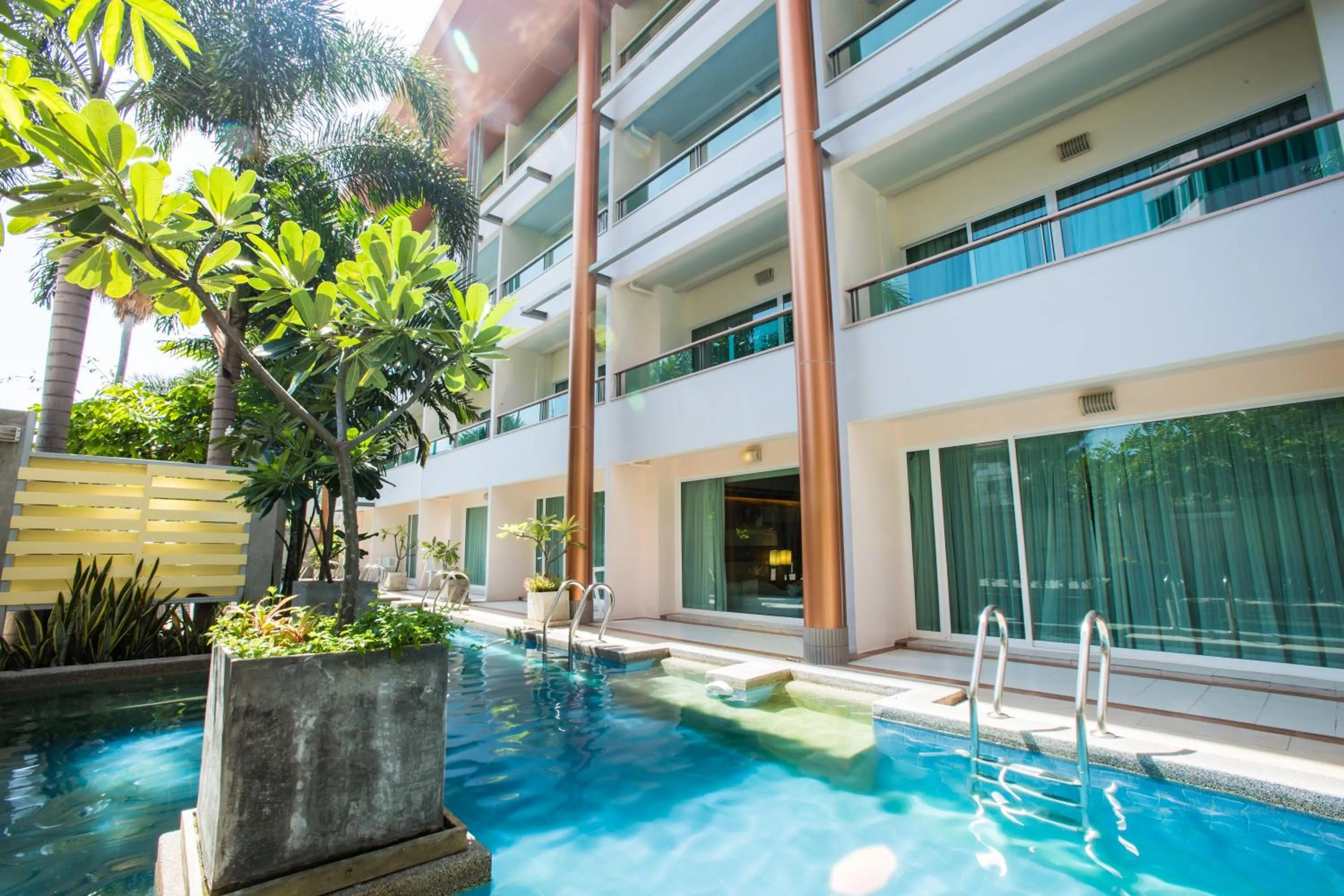 Area and facilities in Asia Cha-am Hotel