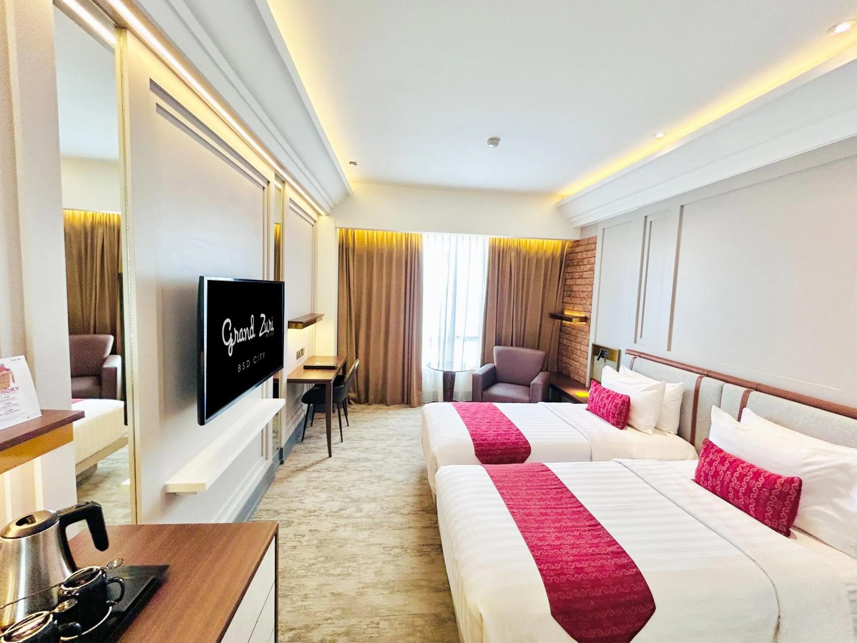 New Superior Twin Room - Non-Smoking in Grand Zuri BSD City