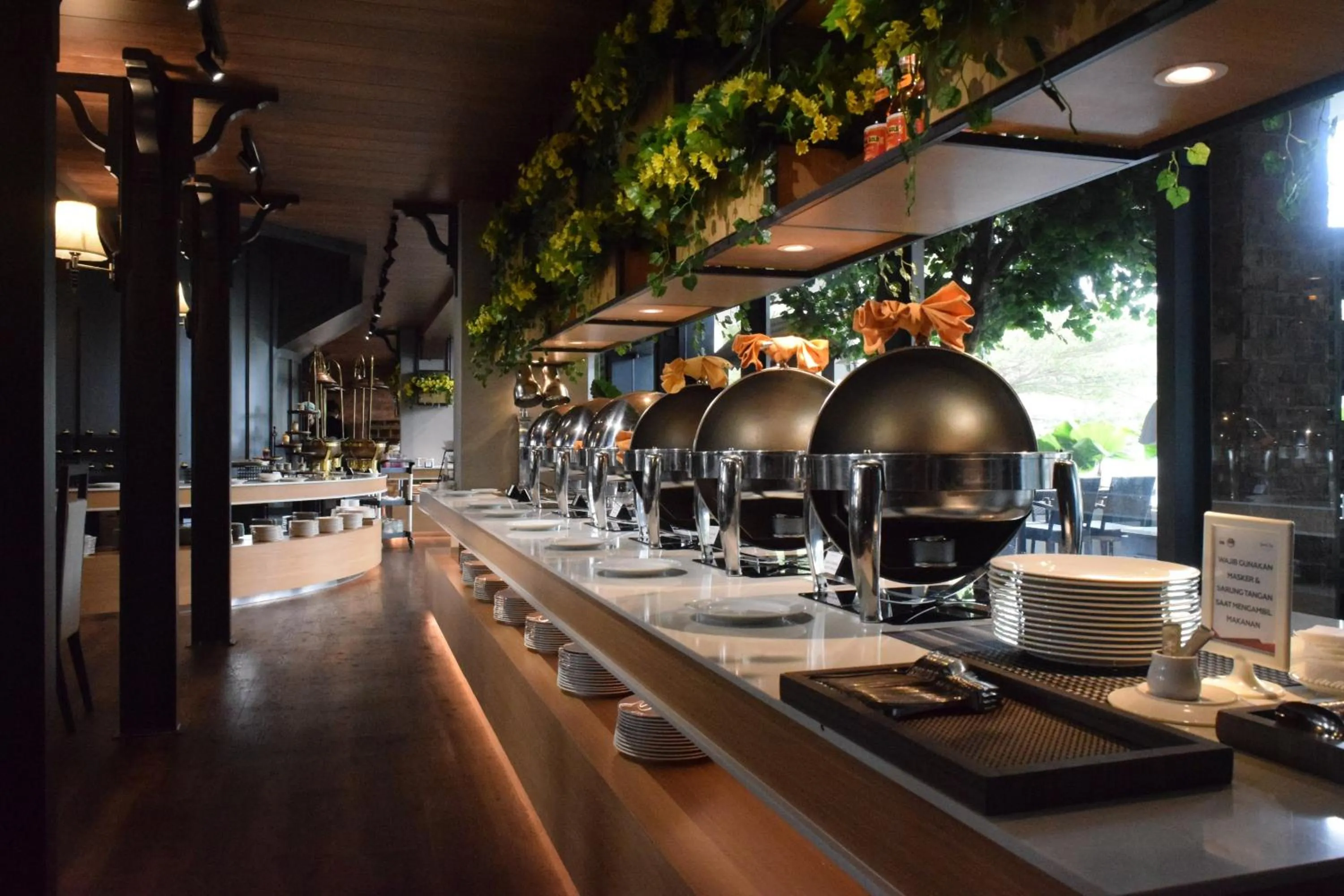 Restaurant/places to eat in Grand Zuri BSD City