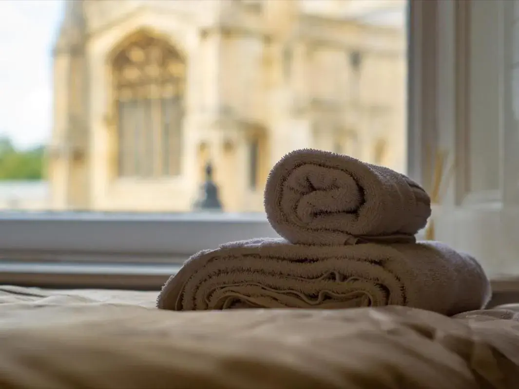 View (from property/room), Bed in Church Lane Apartments View (from property/room), Bed in Church Lane Apartments