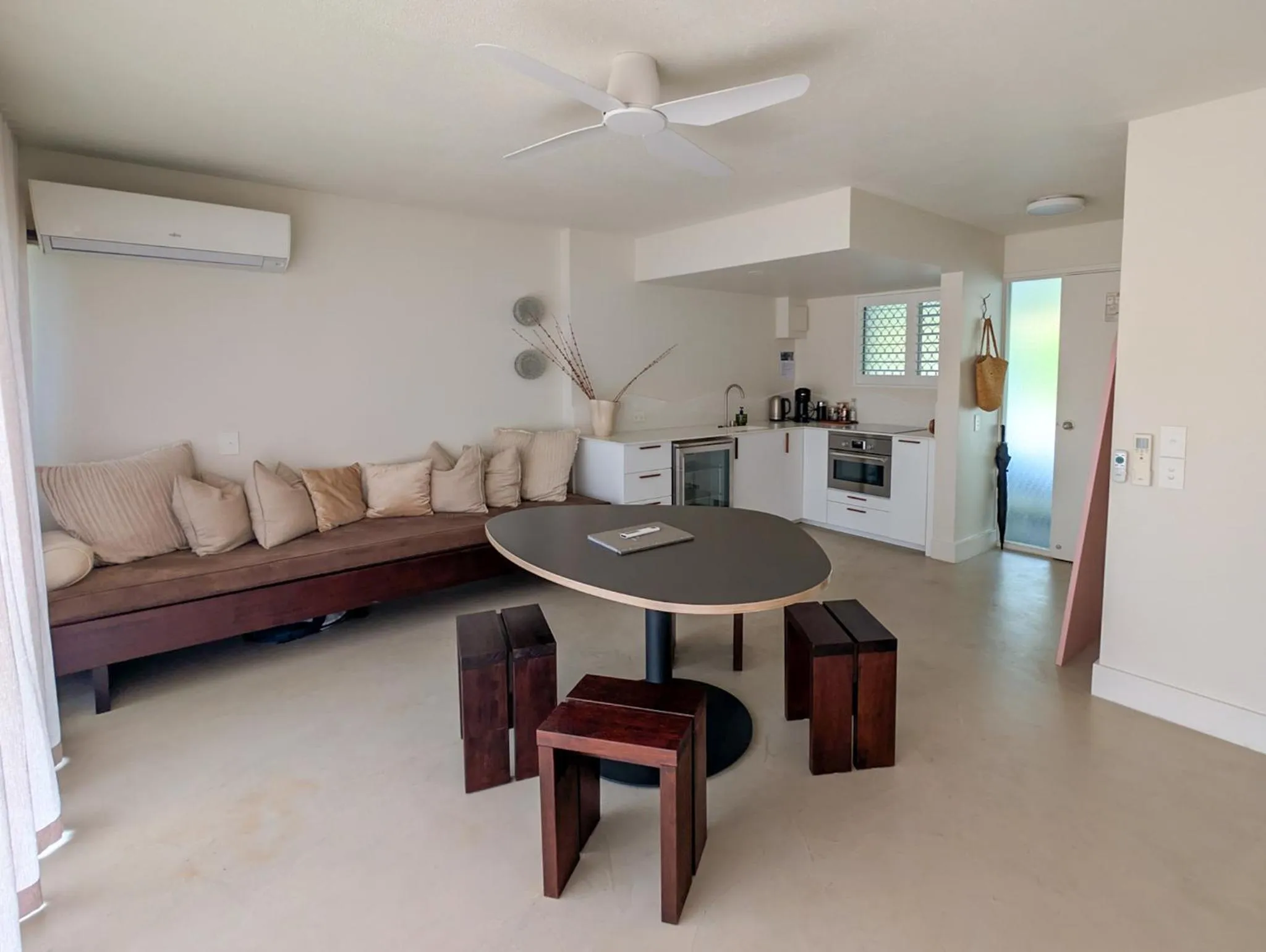 Noosa Parade Holiday Inn