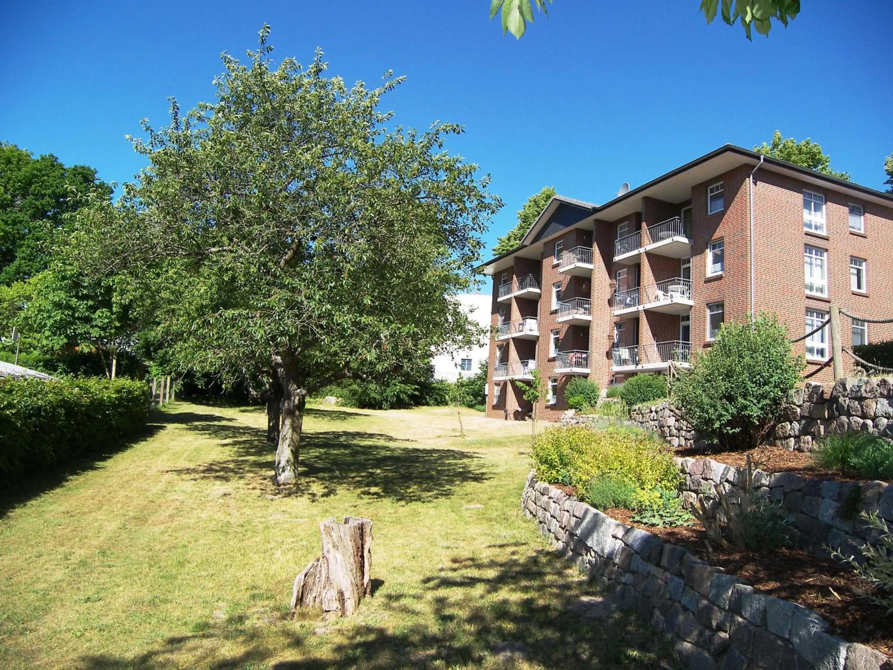 Haus Roland - Whg 28 mit Schwimmbad und Sauna