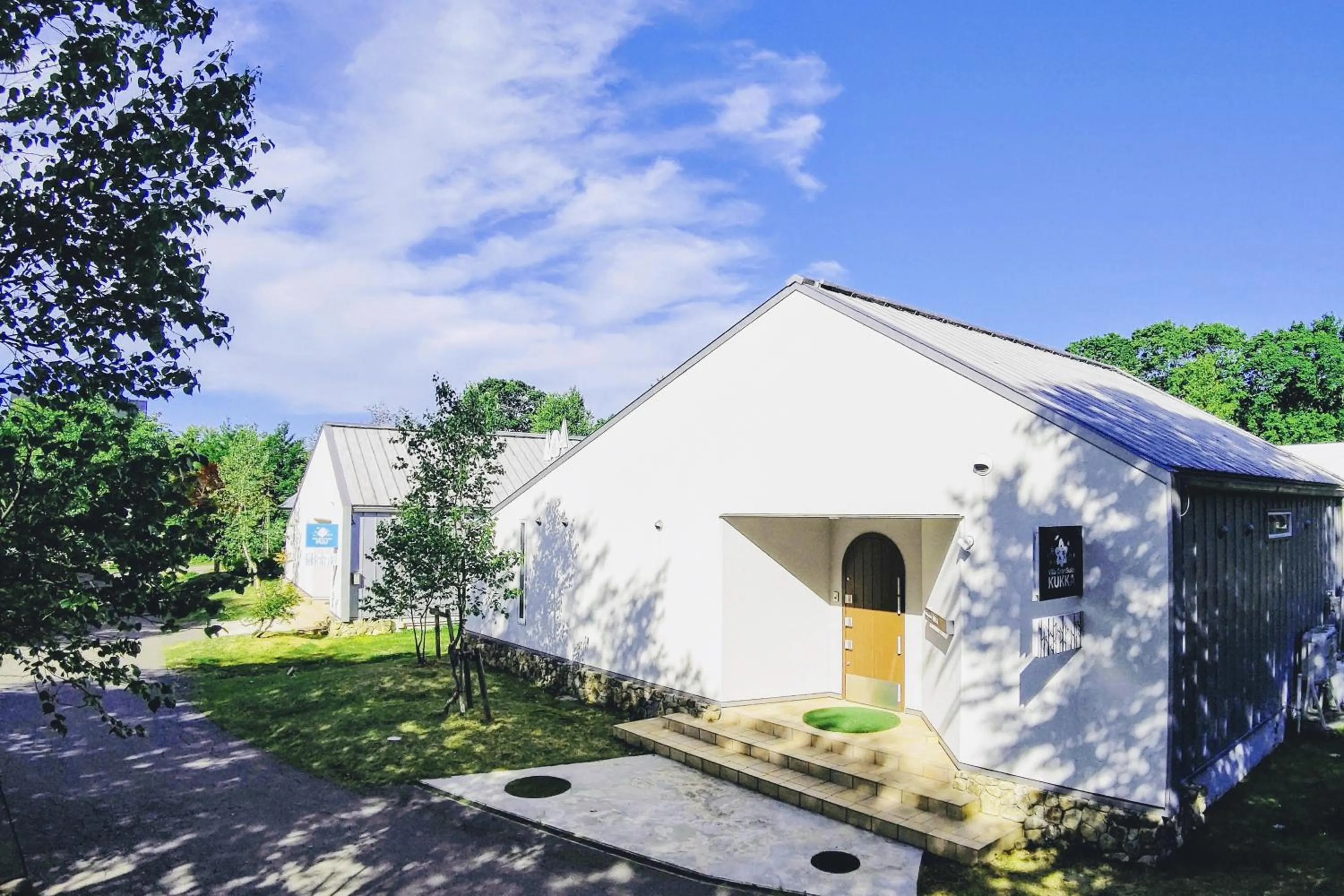 Property building in Holiday House Green Garden