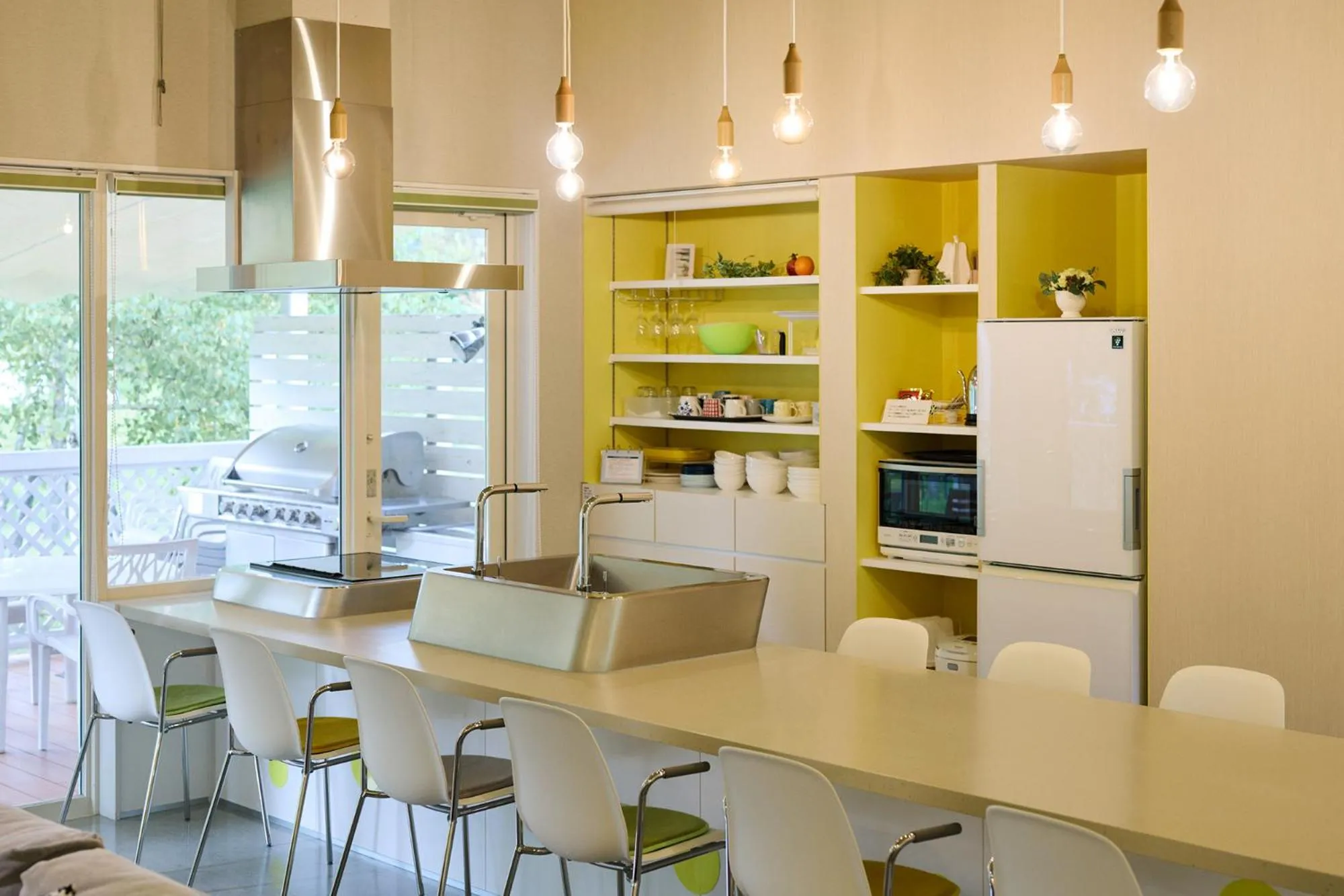 Kitchen or kitchenette in Holiday House Green Garden