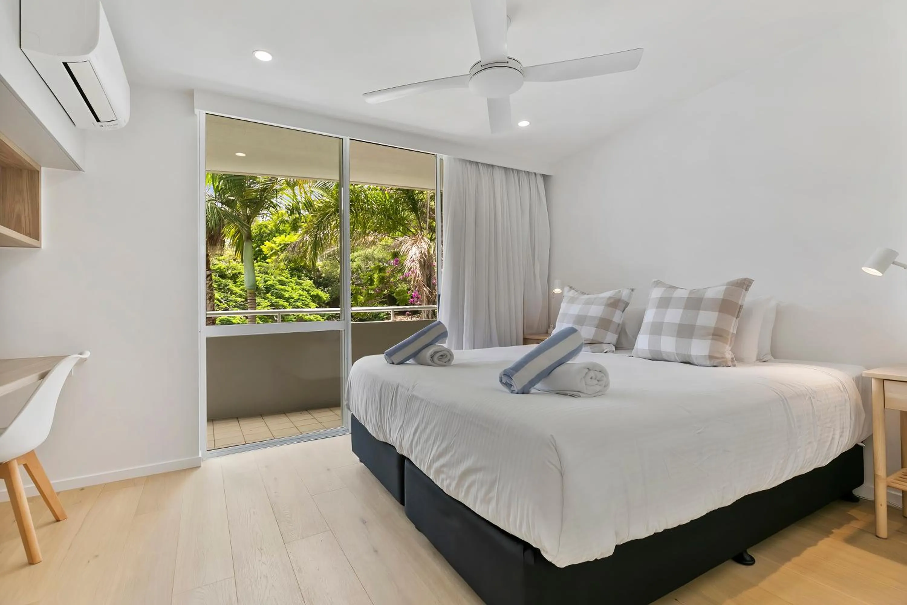 Bed in Noosa Hill Resort