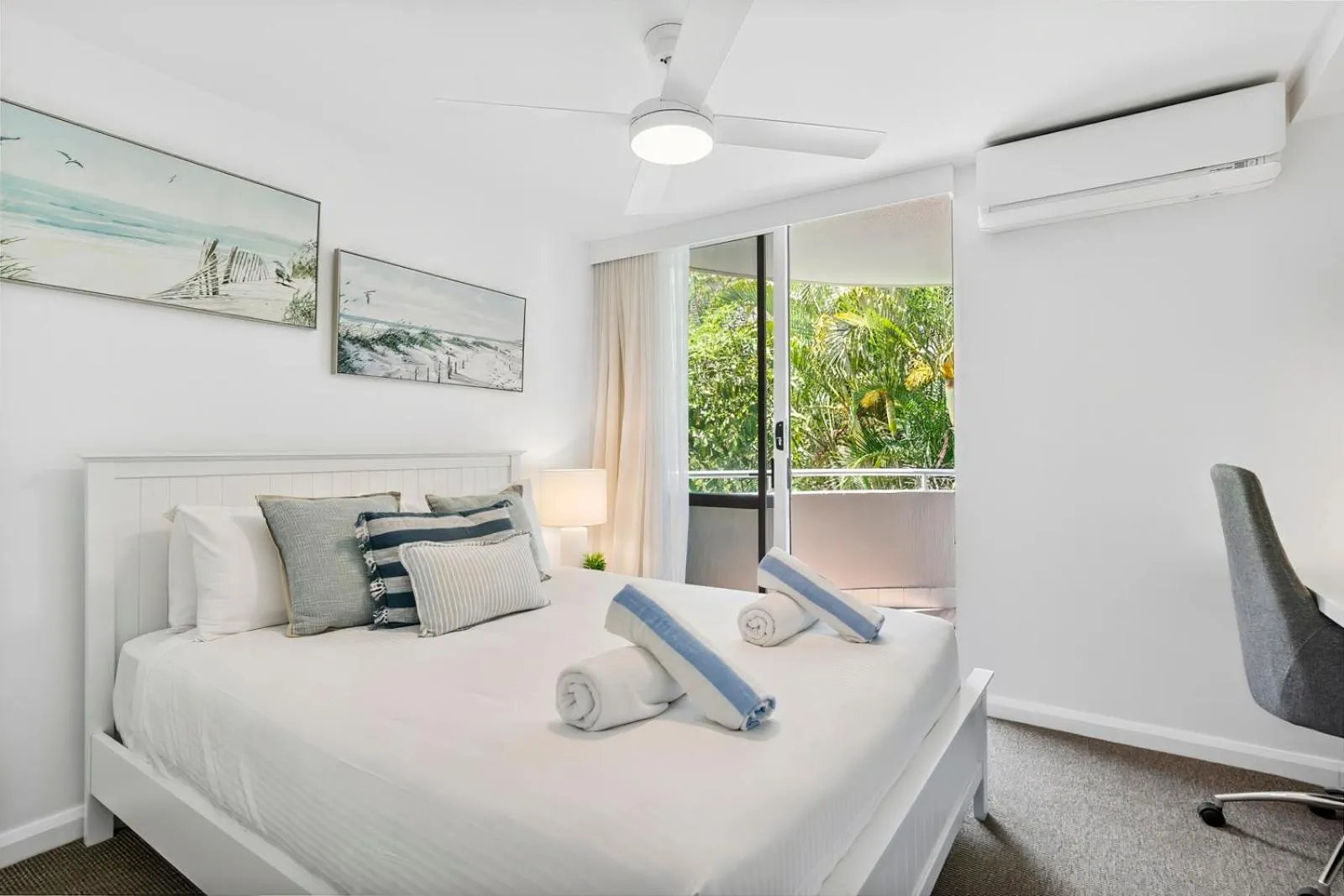 Bed in Noosa Hill Resort