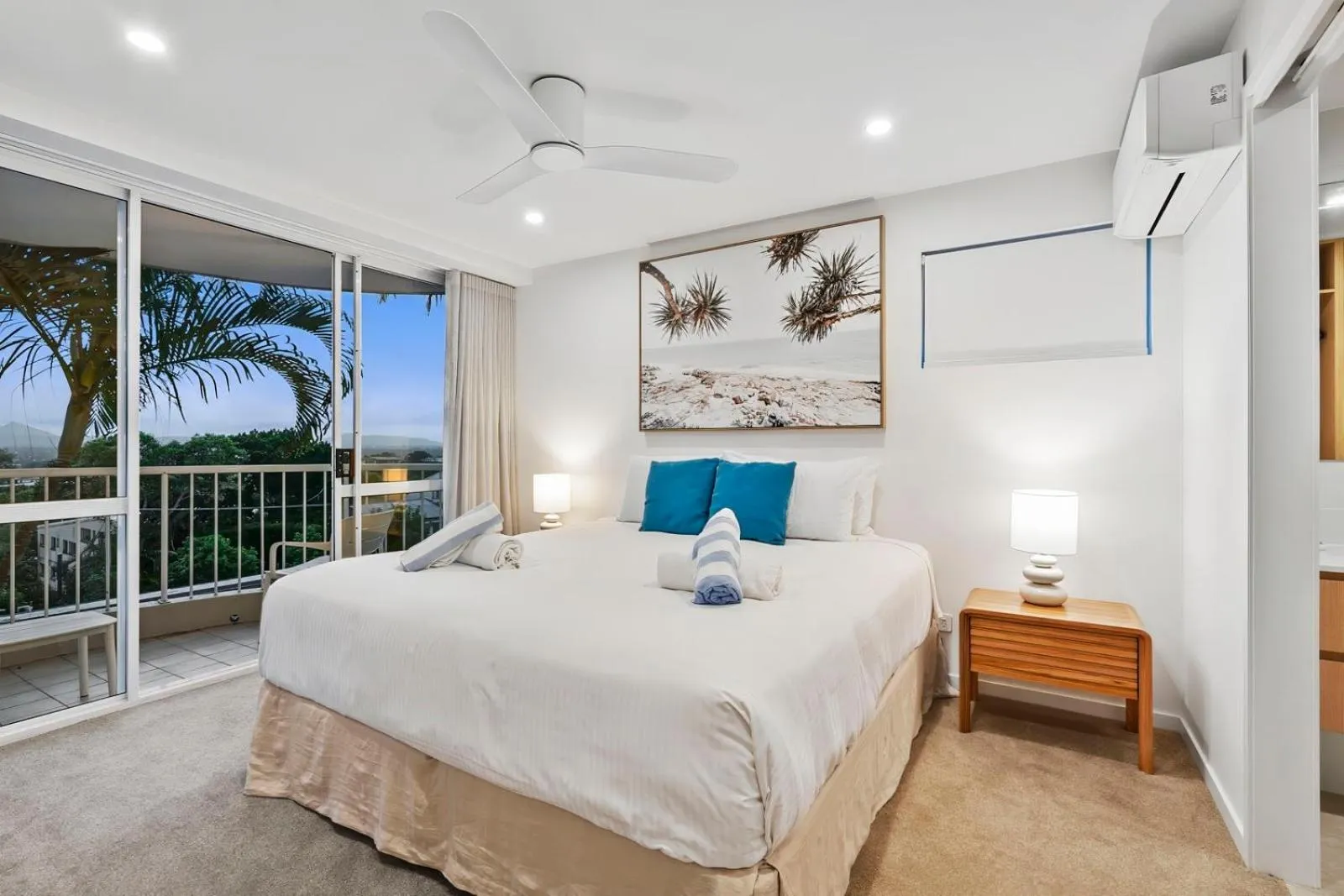 Bed in Noosa Hill Resort