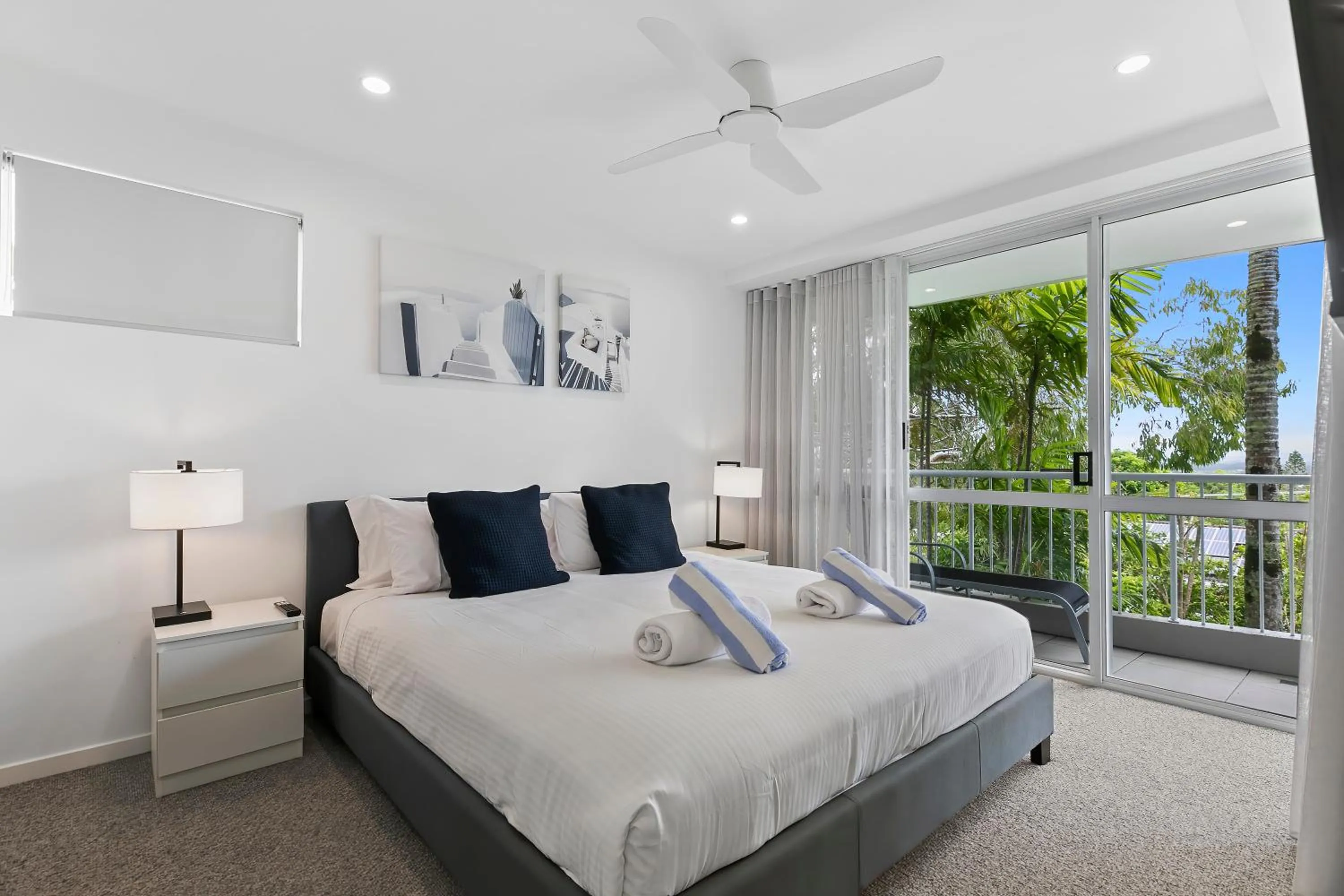 Bed in Noosa Hill Resort