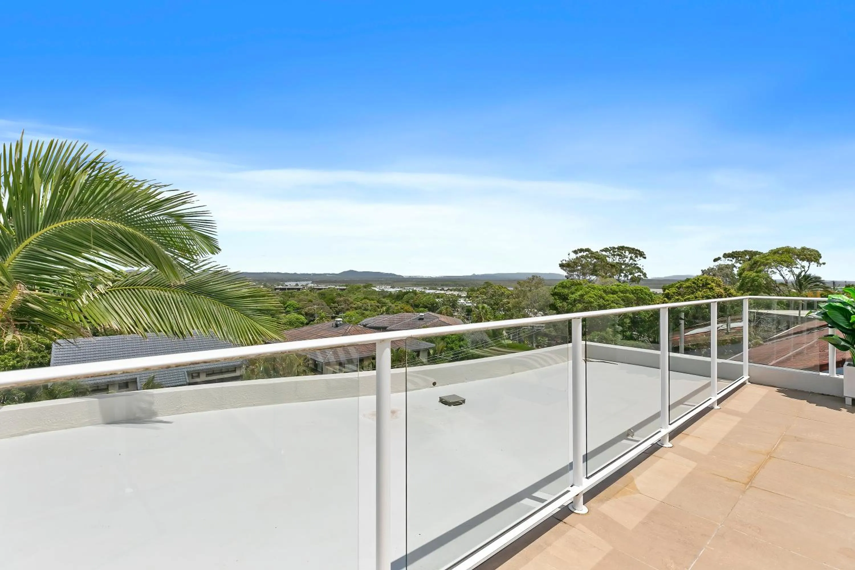 Noosa Hill Resort