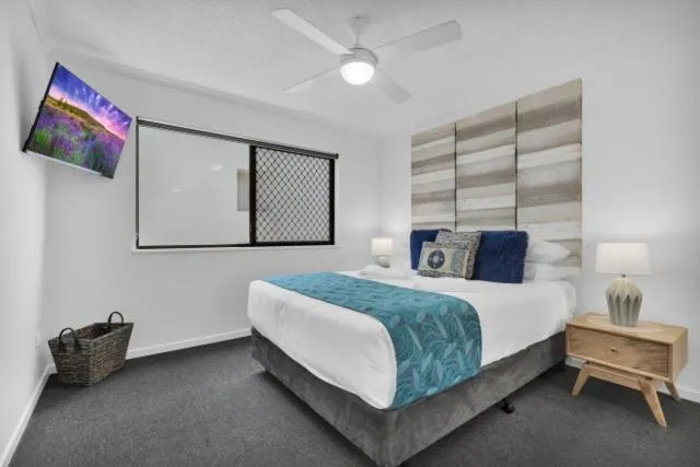 Bed in San Marino by the Sea Apartments