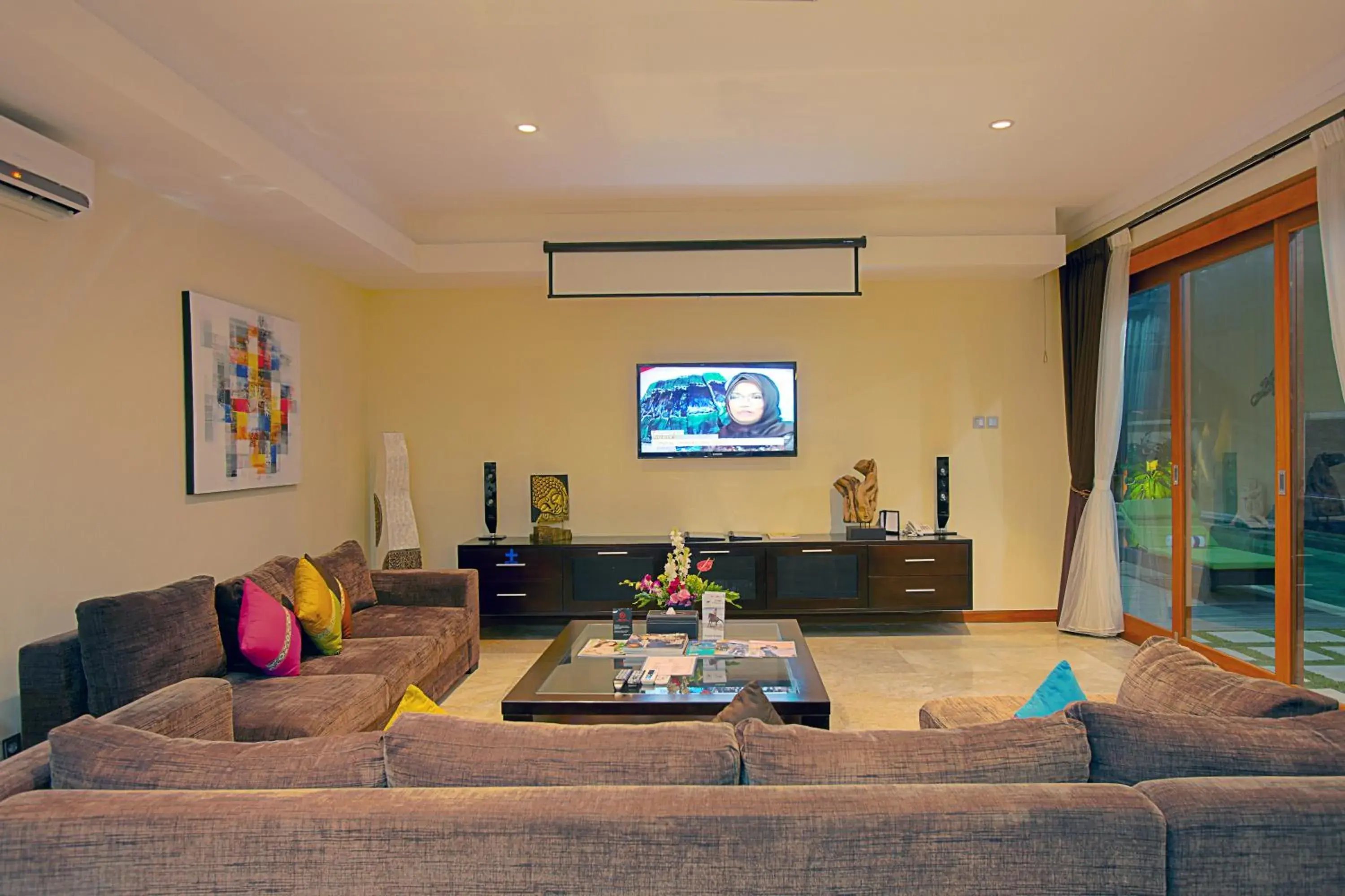 Living room in O Villas Seminyak - 2026 Earlybirds ON SALE! Living room in O Villas Seminyak - 2026 Earlybirds ON SALE!