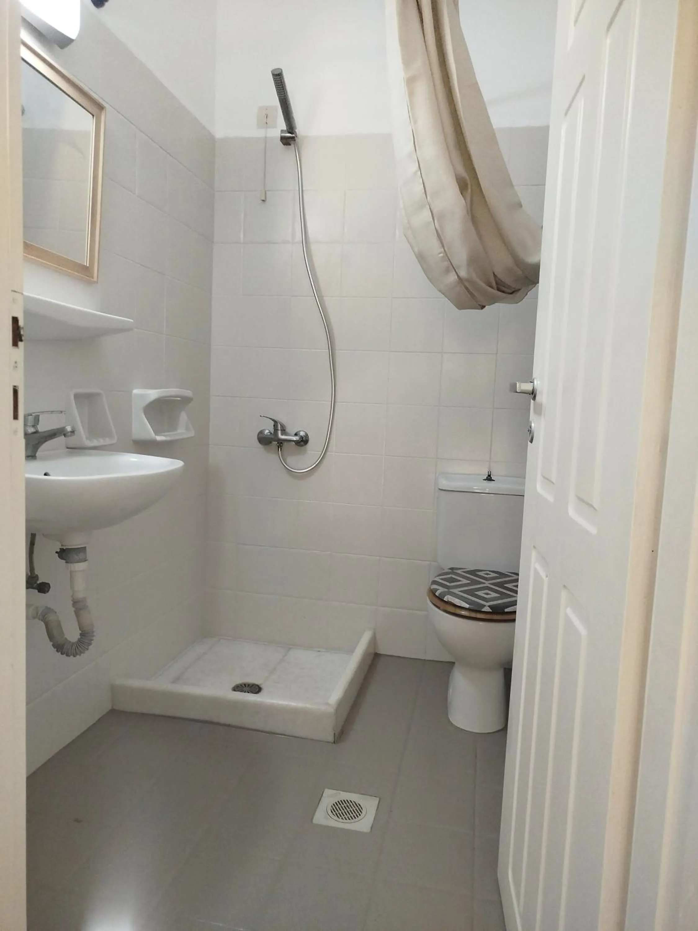 Bathroom in Nissos Ios