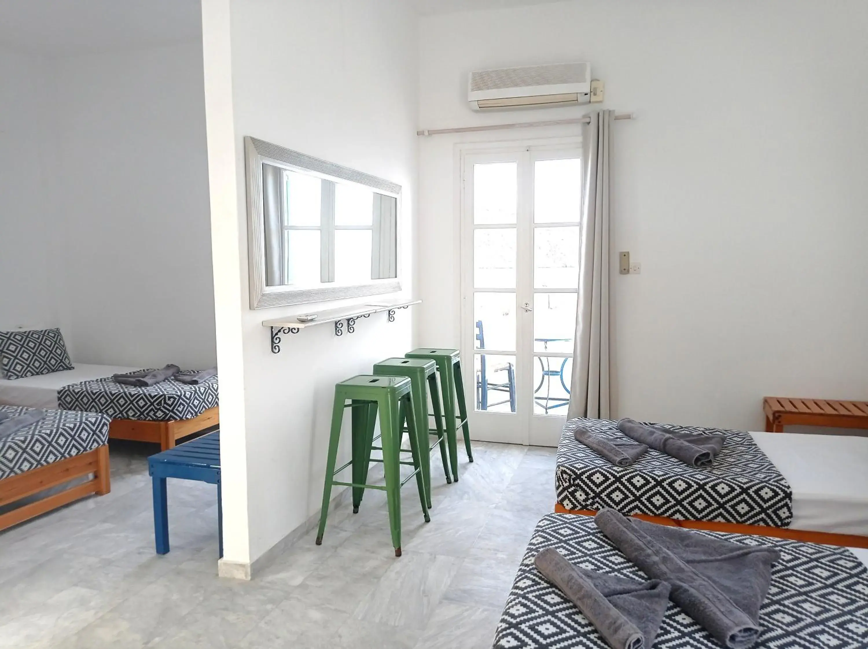 Family Room with Sea View in Nissos Ios Family Room with Sea View in Nissos Ios