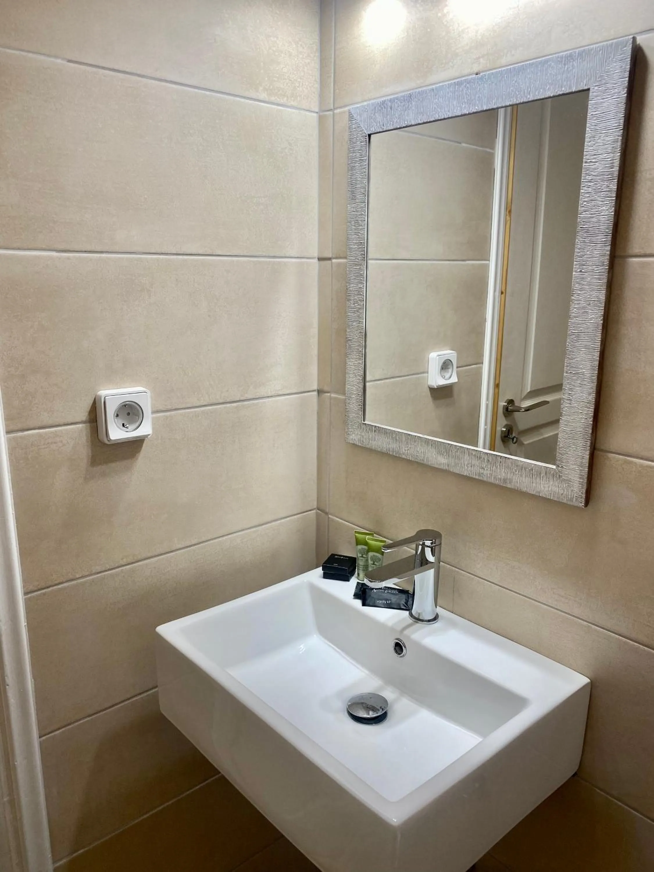 Bathroom in Nissos Ios