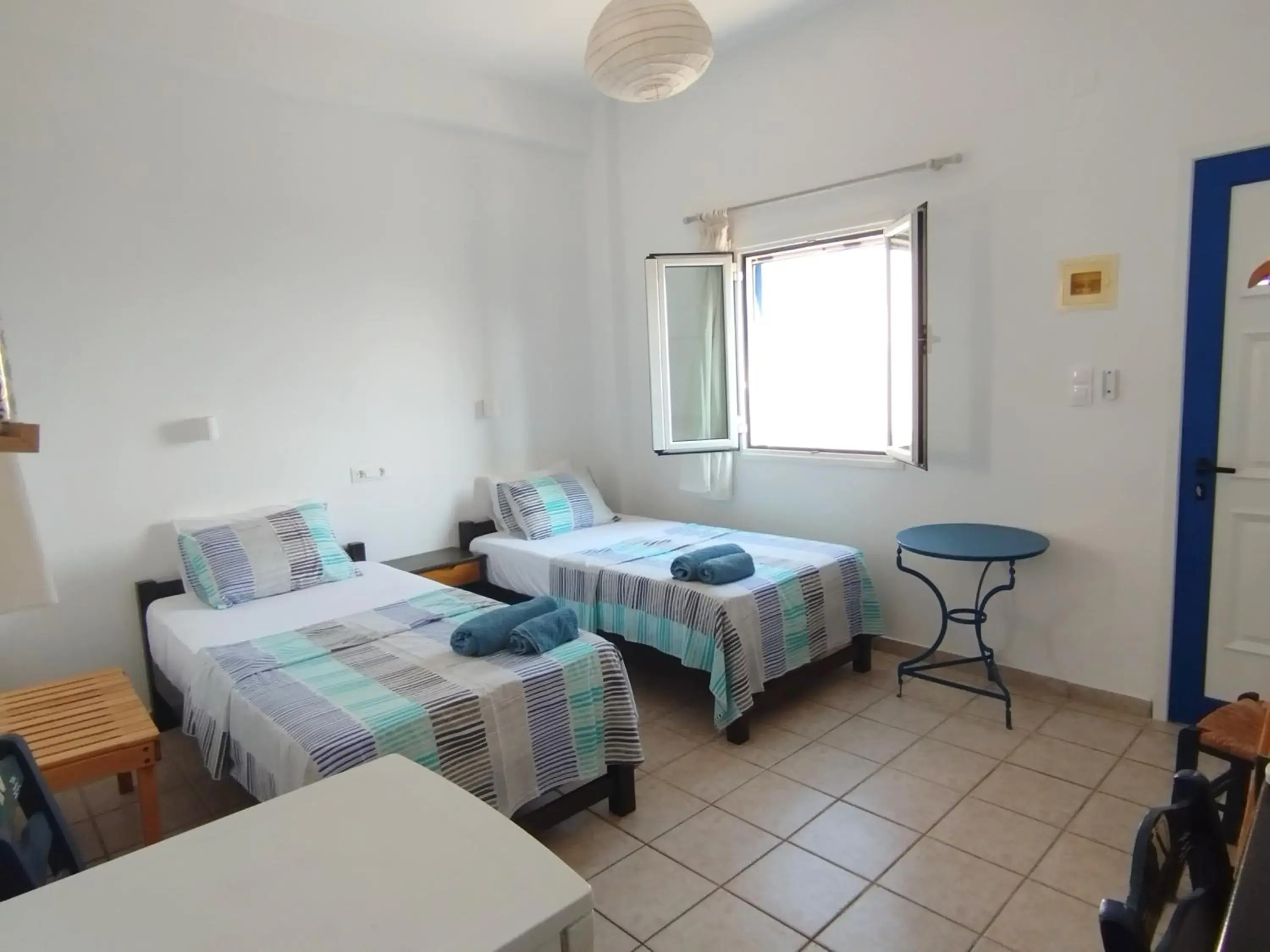 Twin Room with Sea View in Nissos Ios Twin Room with Sea View in Nissos Ios