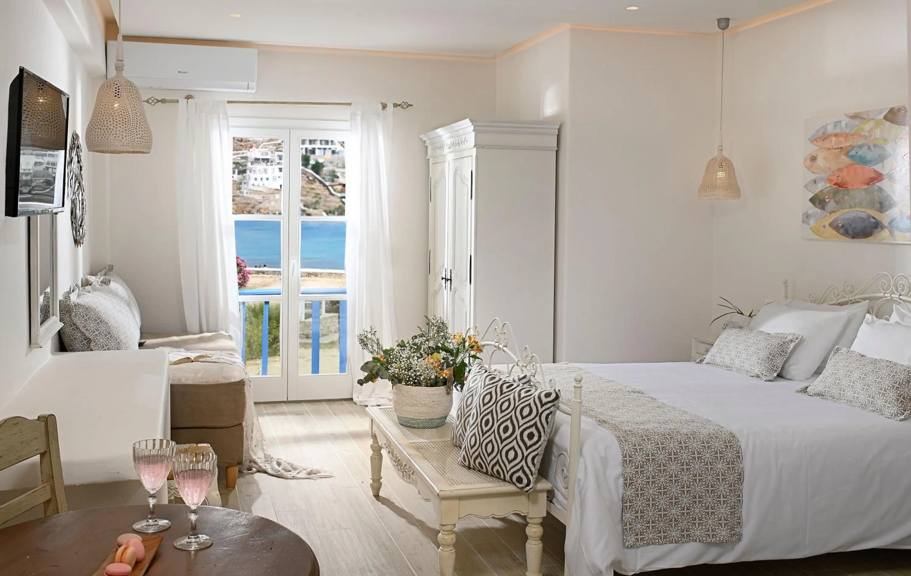 Bed in Erato Hotel Mykonos