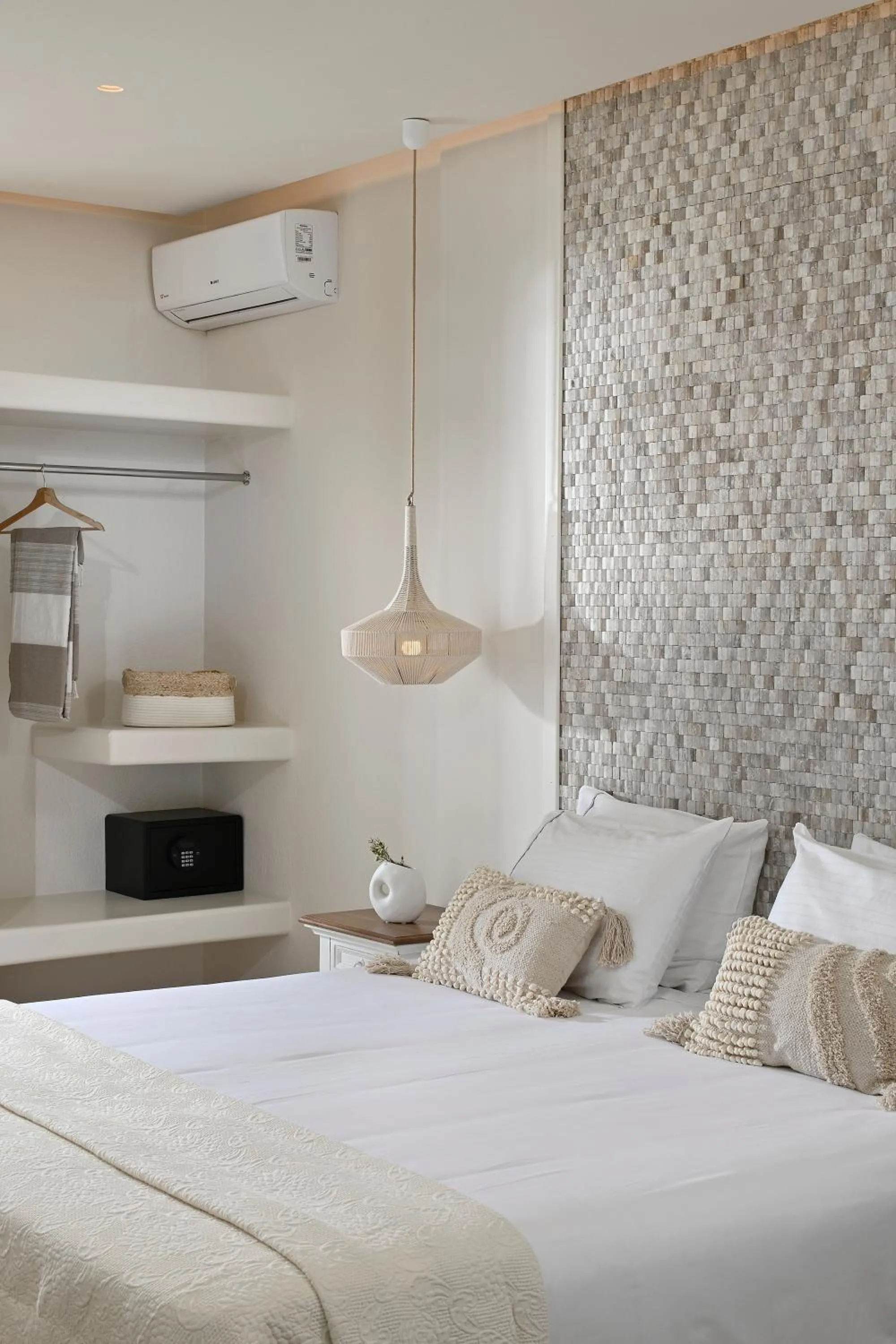 Bed in Erato Hotel Mykonos