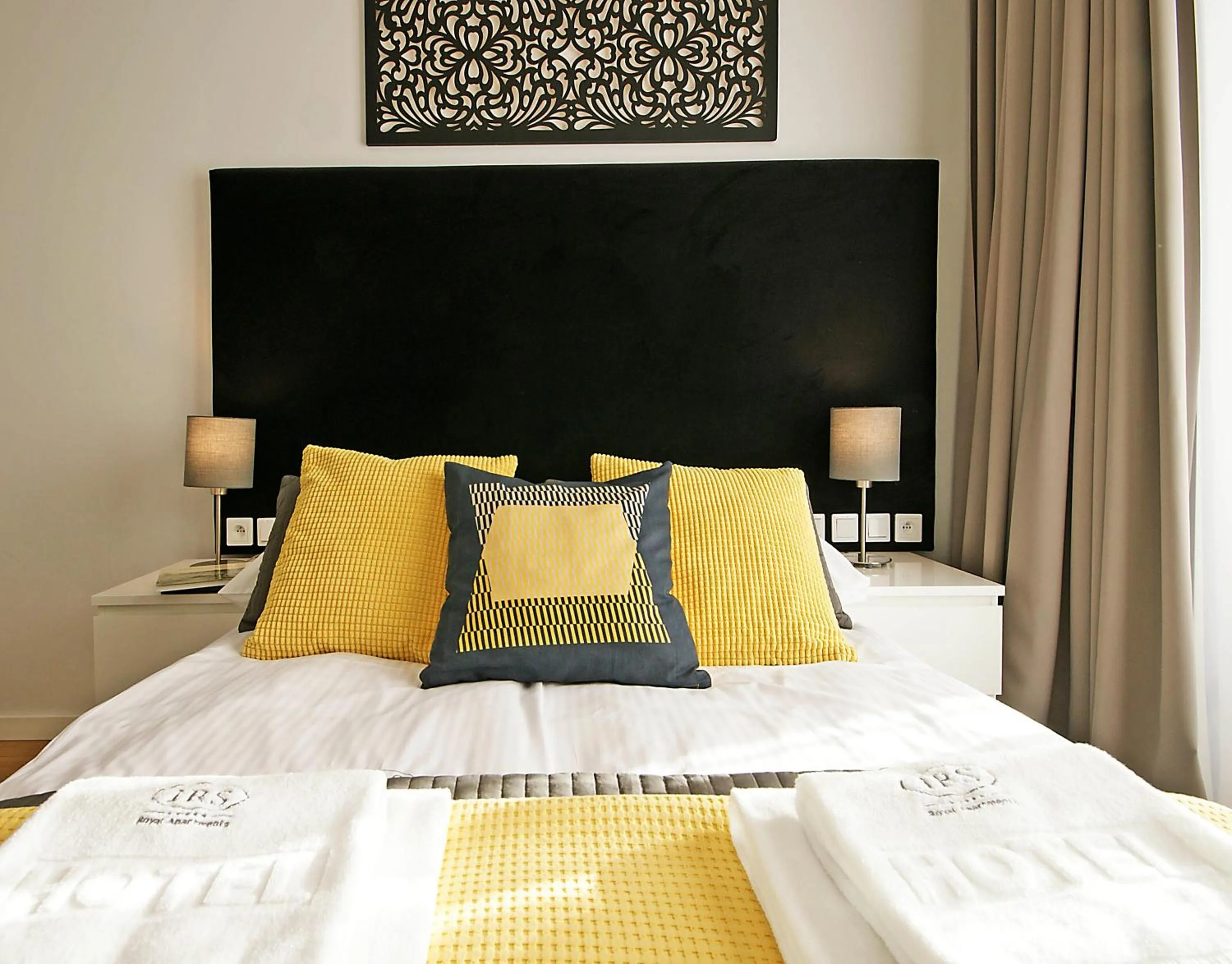 Bed in IRS ROYAL APARTMENTS Apartamenty IRS Neptun Park