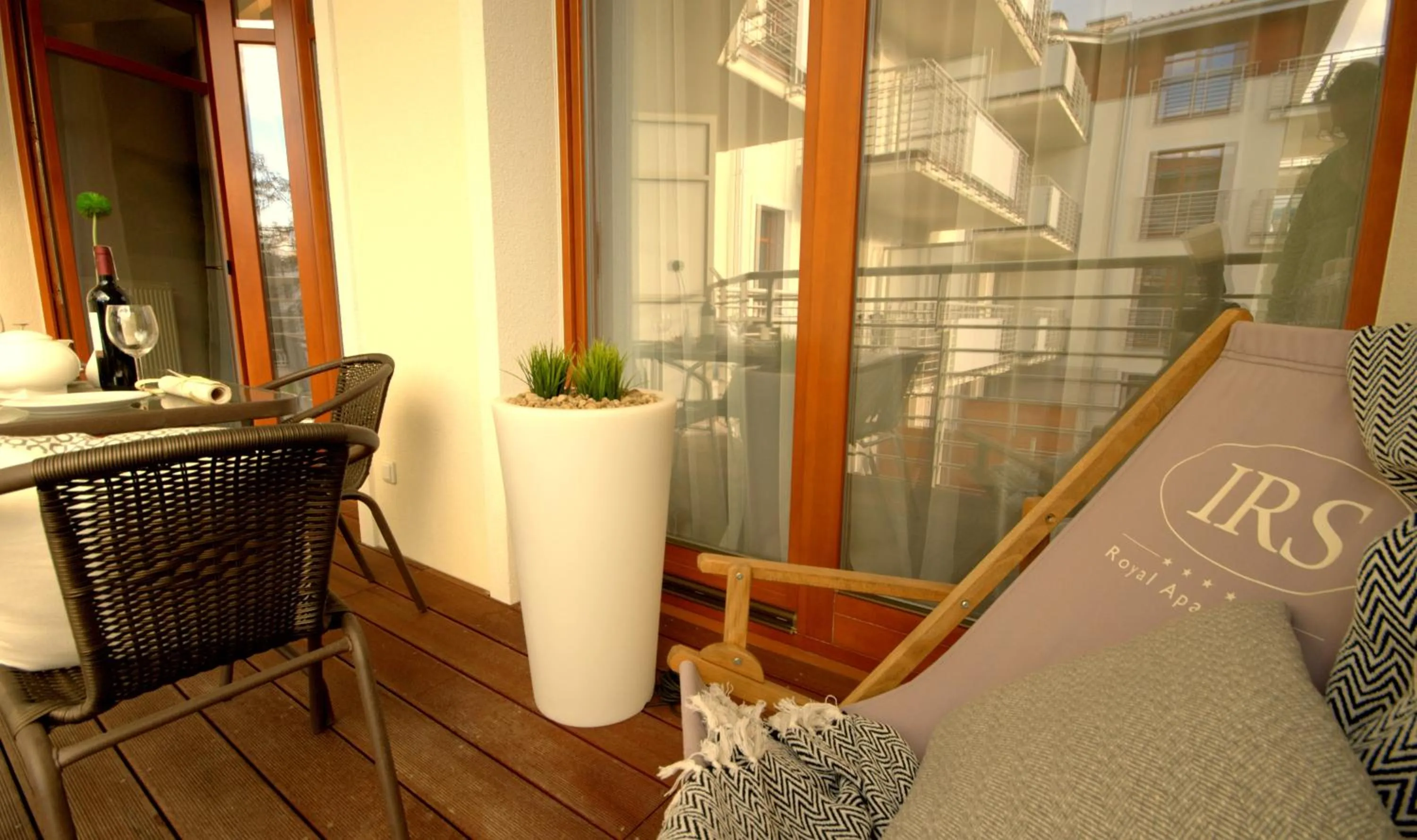 Patio in IRS ROYAL APARTMENTS Apartamenty IRS Neptun Park