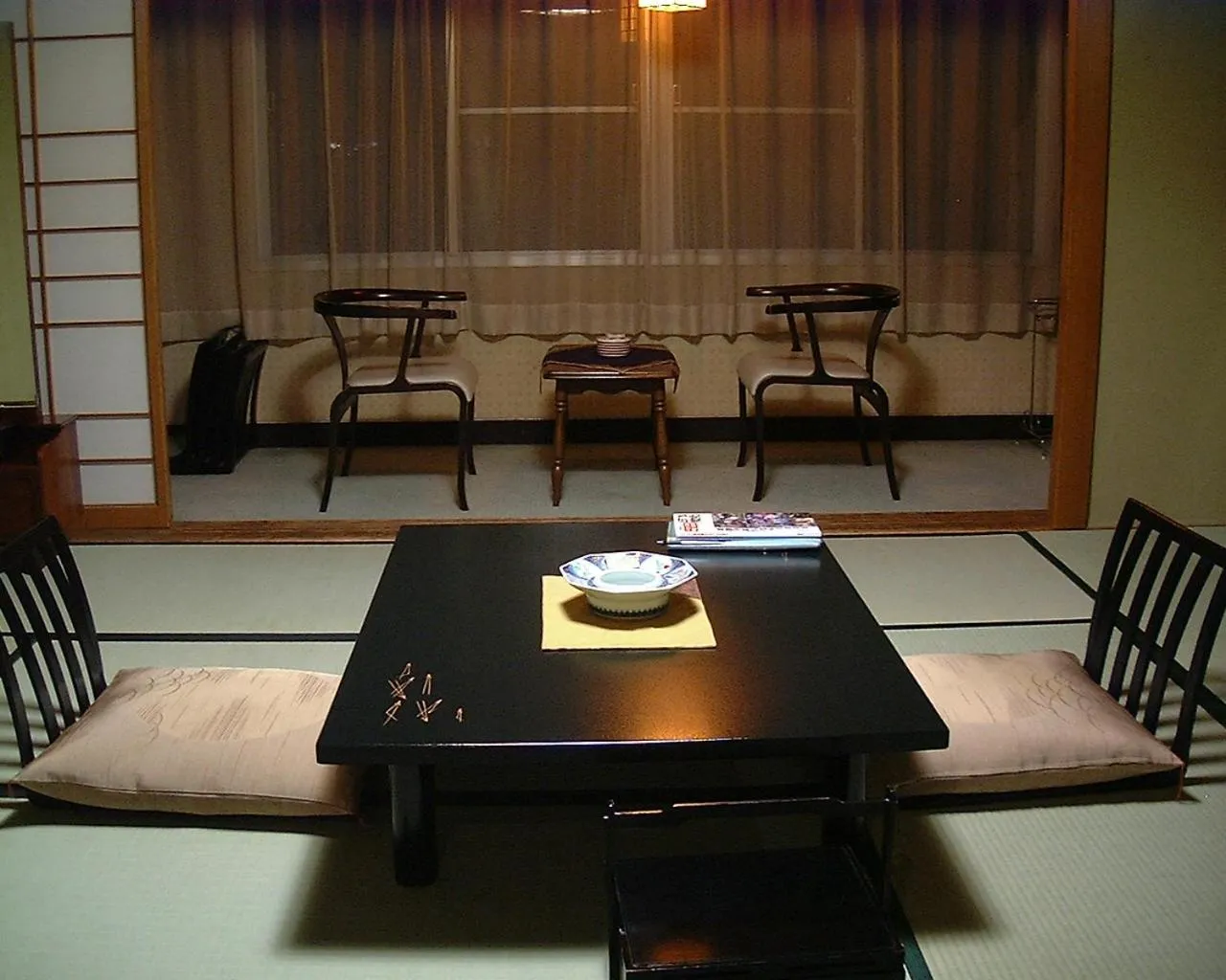 Photo of the whole room in Shouhakutei Azumaso