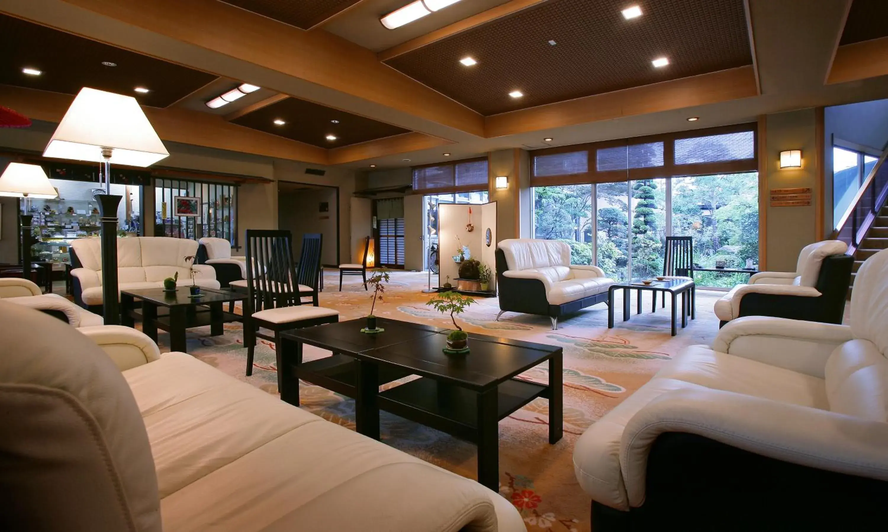 Lobby or reception in Shouhakutei Azumaso Lobby or reception in Shouhakutei Azumaso