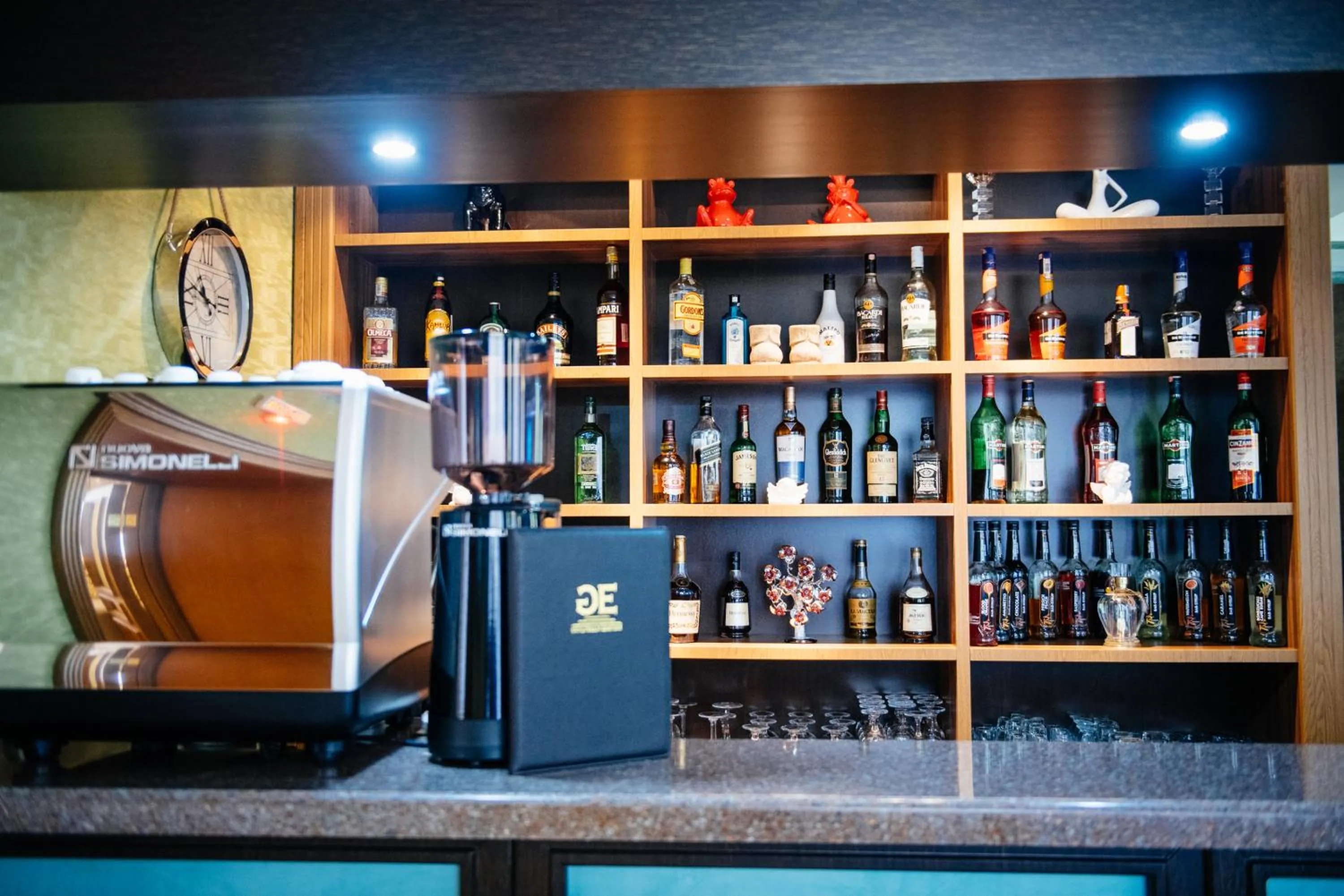 Lounge or bar in Goldman Empire