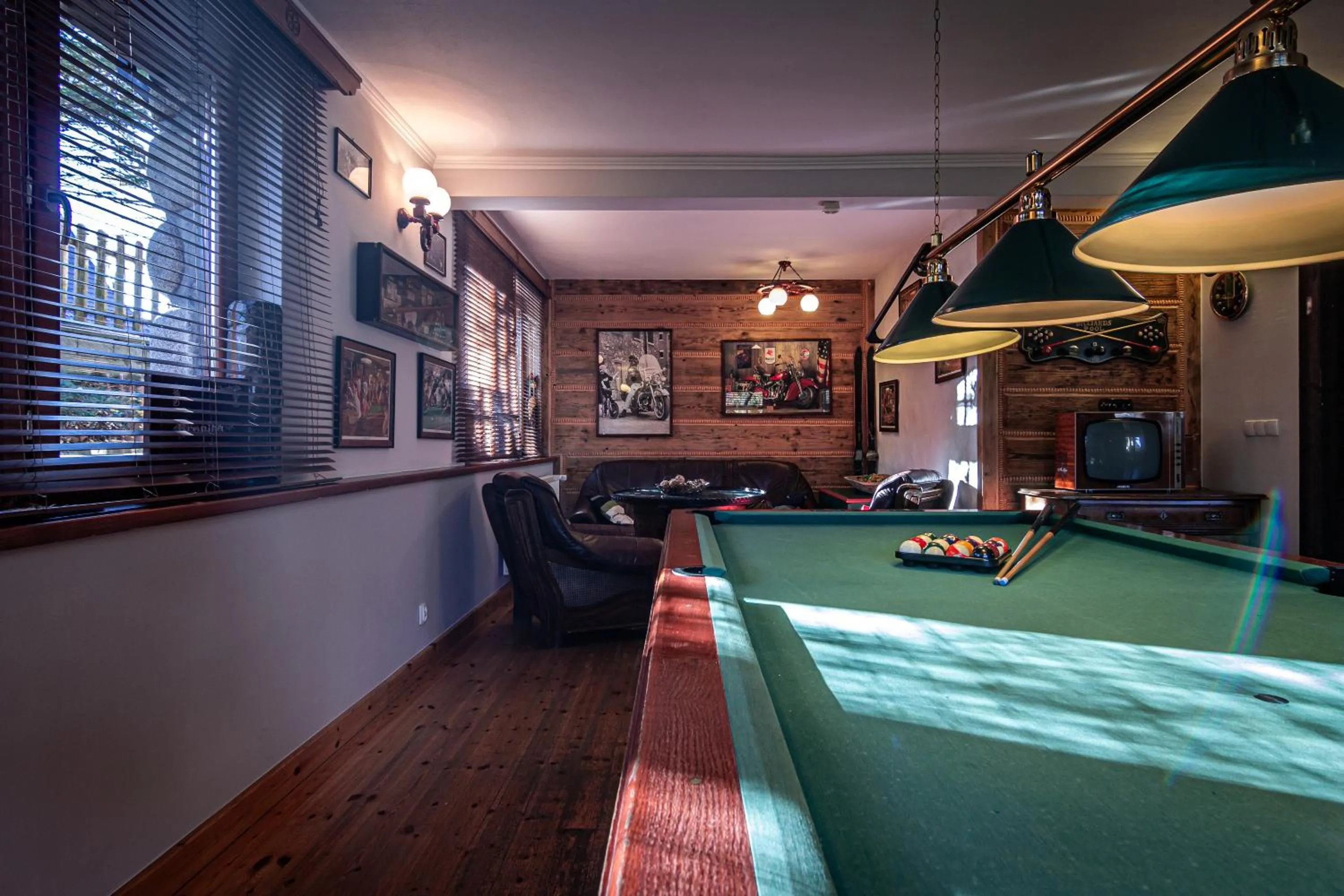 Billiard in Aparthotel Pod Nosalem