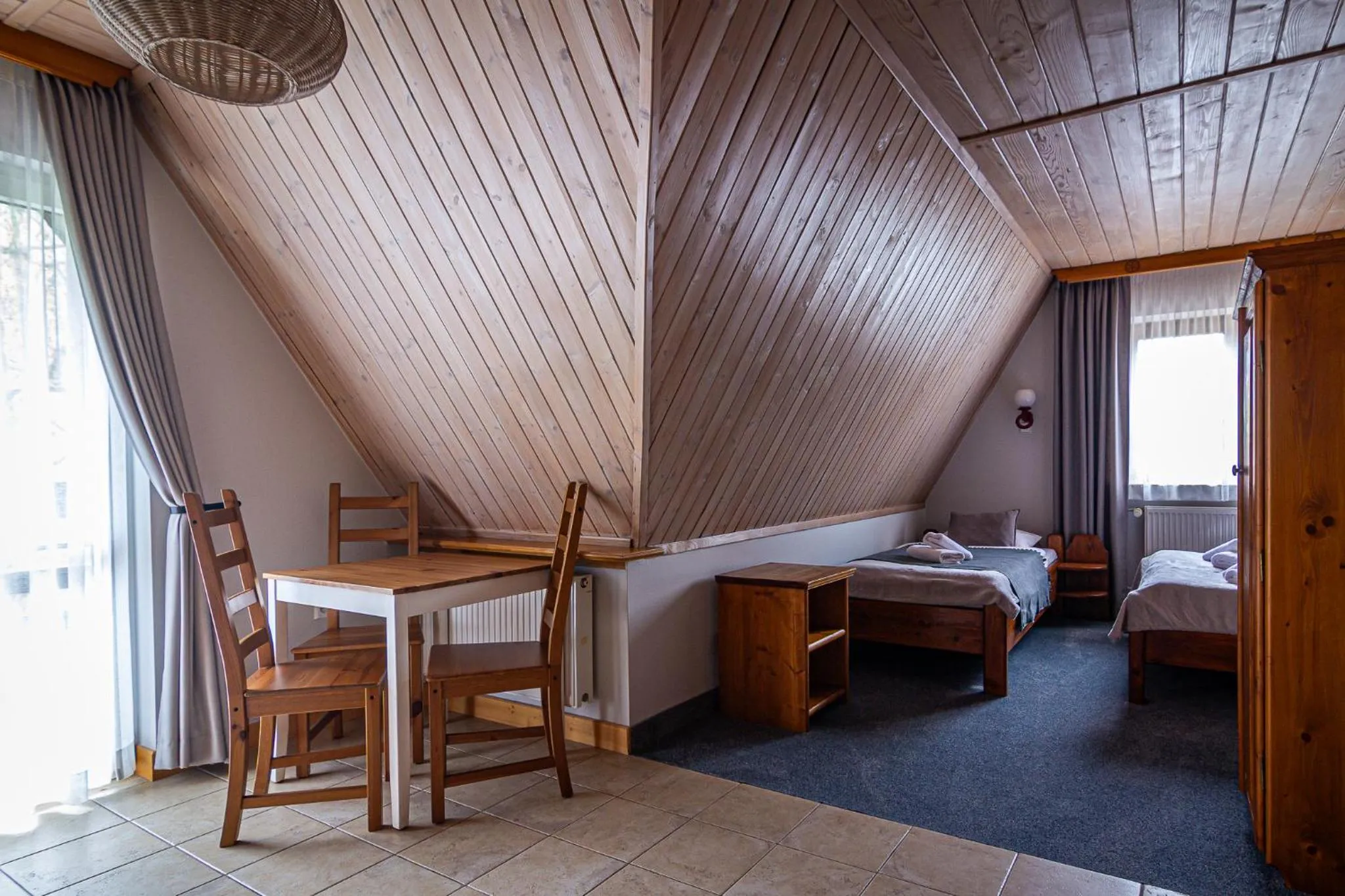 Bathroom, Bed in Aparthotel Pod Nosalem