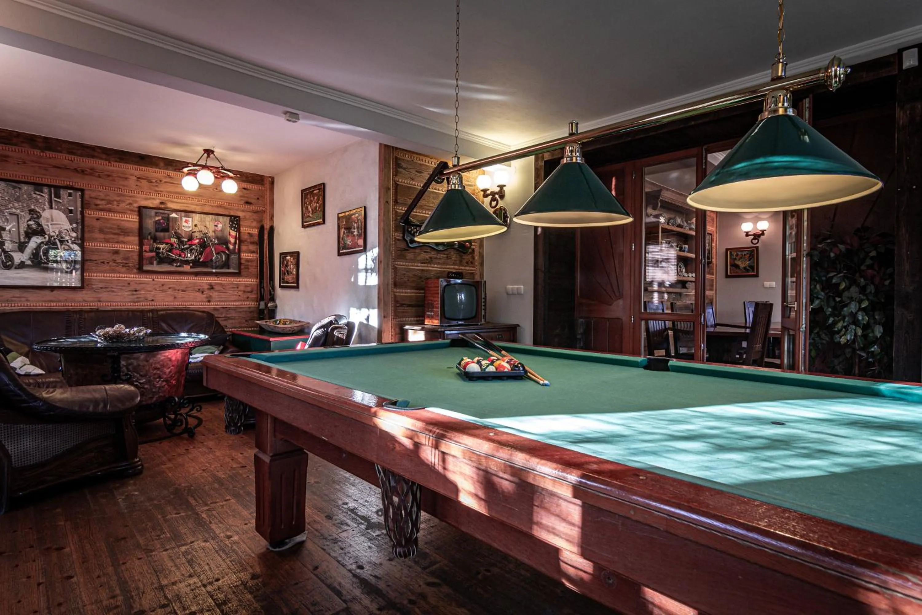 Billiard in Aparthotel Pod Nosalem
