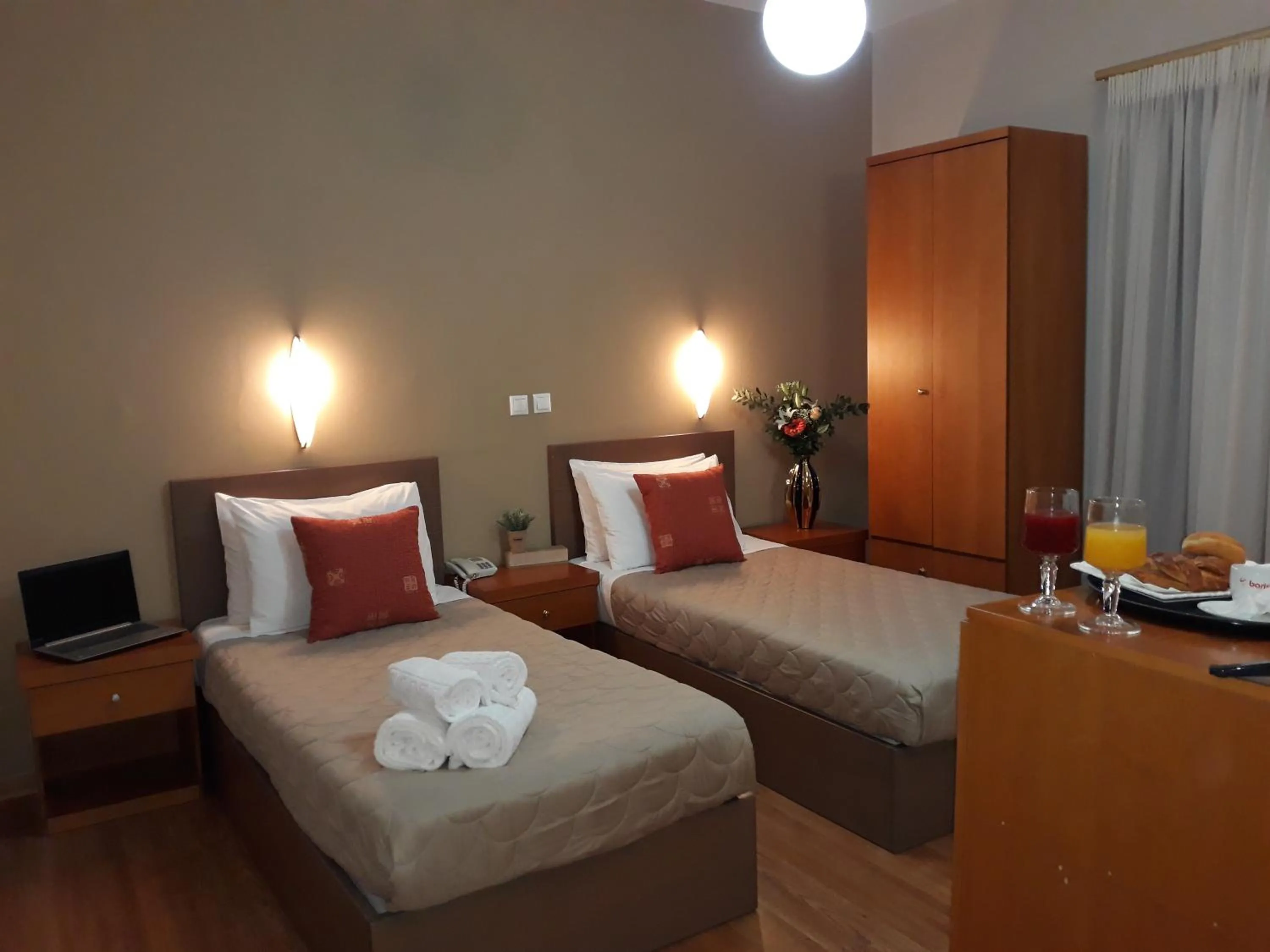 Bed in Grand Olympic Hotel Loutraki